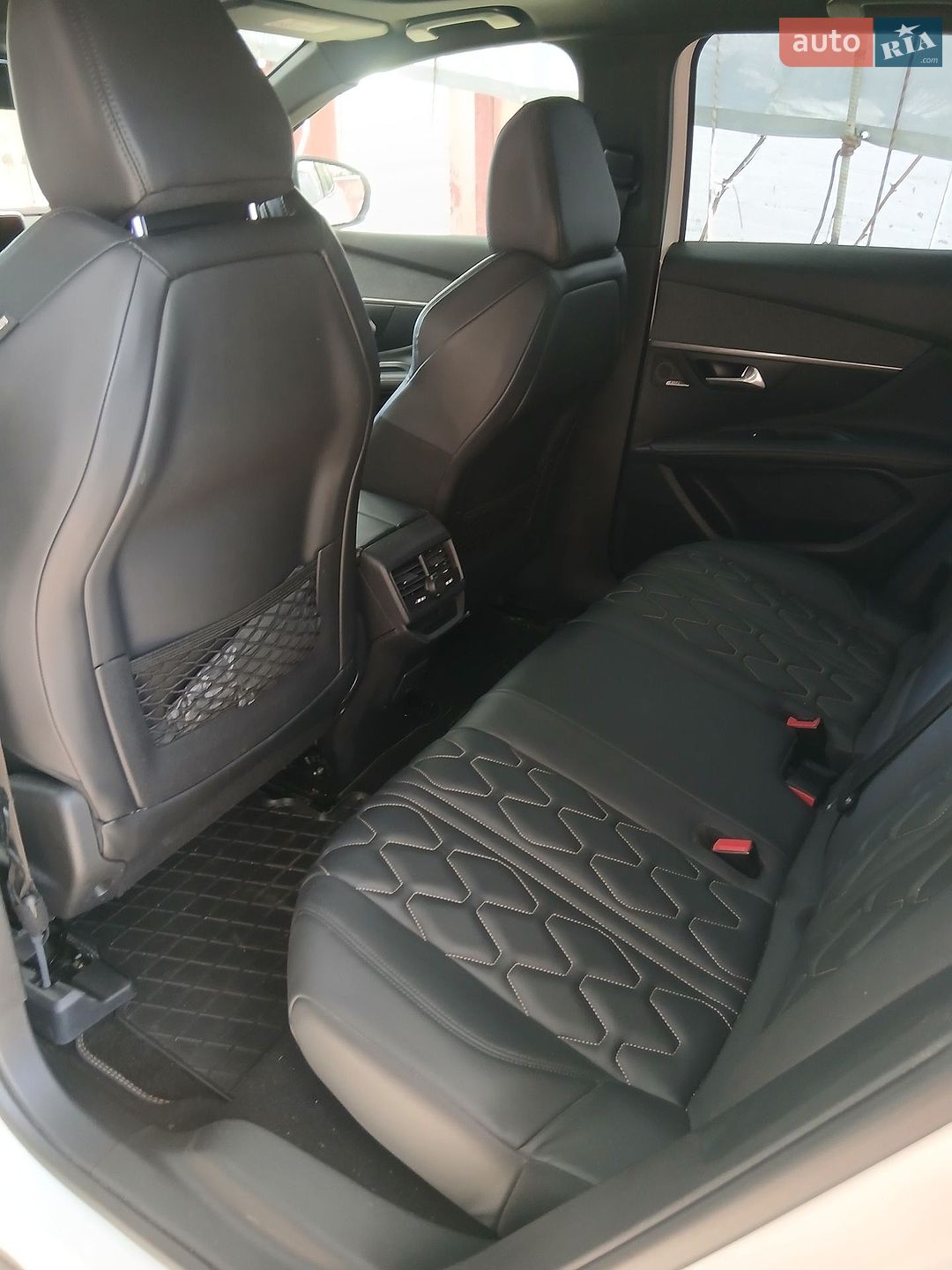 Peugeot 3008 2017 VIN VF3MJAHXVHS252966 фото оголошення 17 з 32