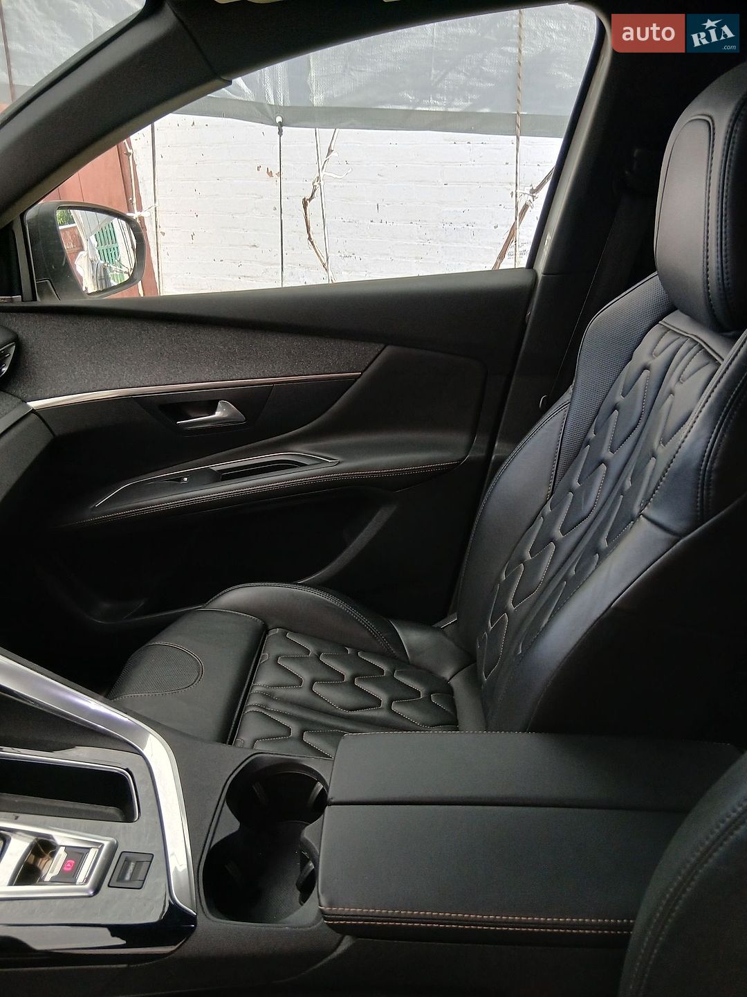 Peugeot 3008 2017 VIN VF3MJAHXVHS252966 фото оголошення 18 з 32