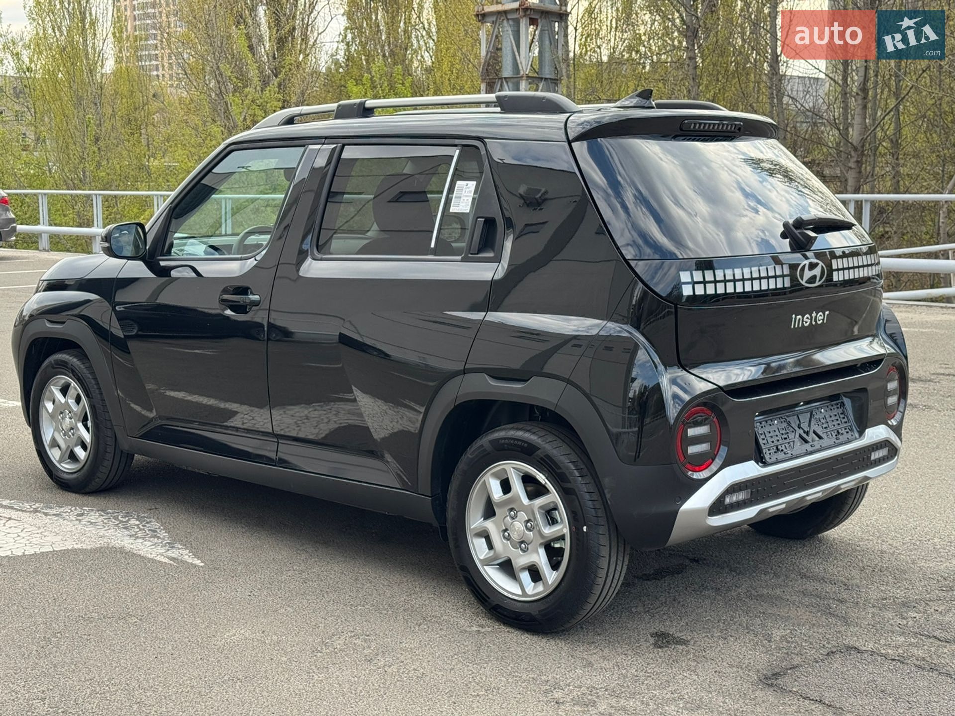 Hyundai Inster EV 2025 VIN KMHB55125SW017623 фото оголошення 5 з 60