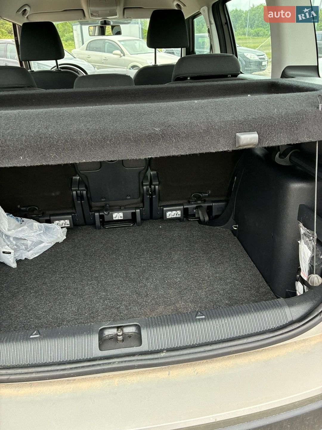 Skoda Yeti 2014 VIN TMBLC75L2E6037605 фото оголошення 12 з 12