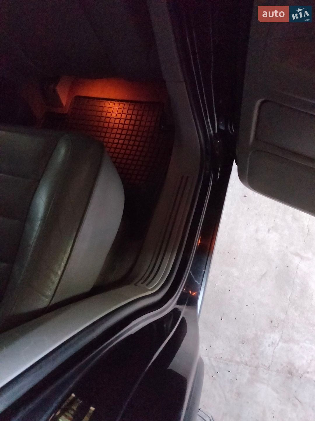 Volkswagen Touareg 2004 VIN WVGZZZ7LZ4D023602 фото оголошення 7 з 8