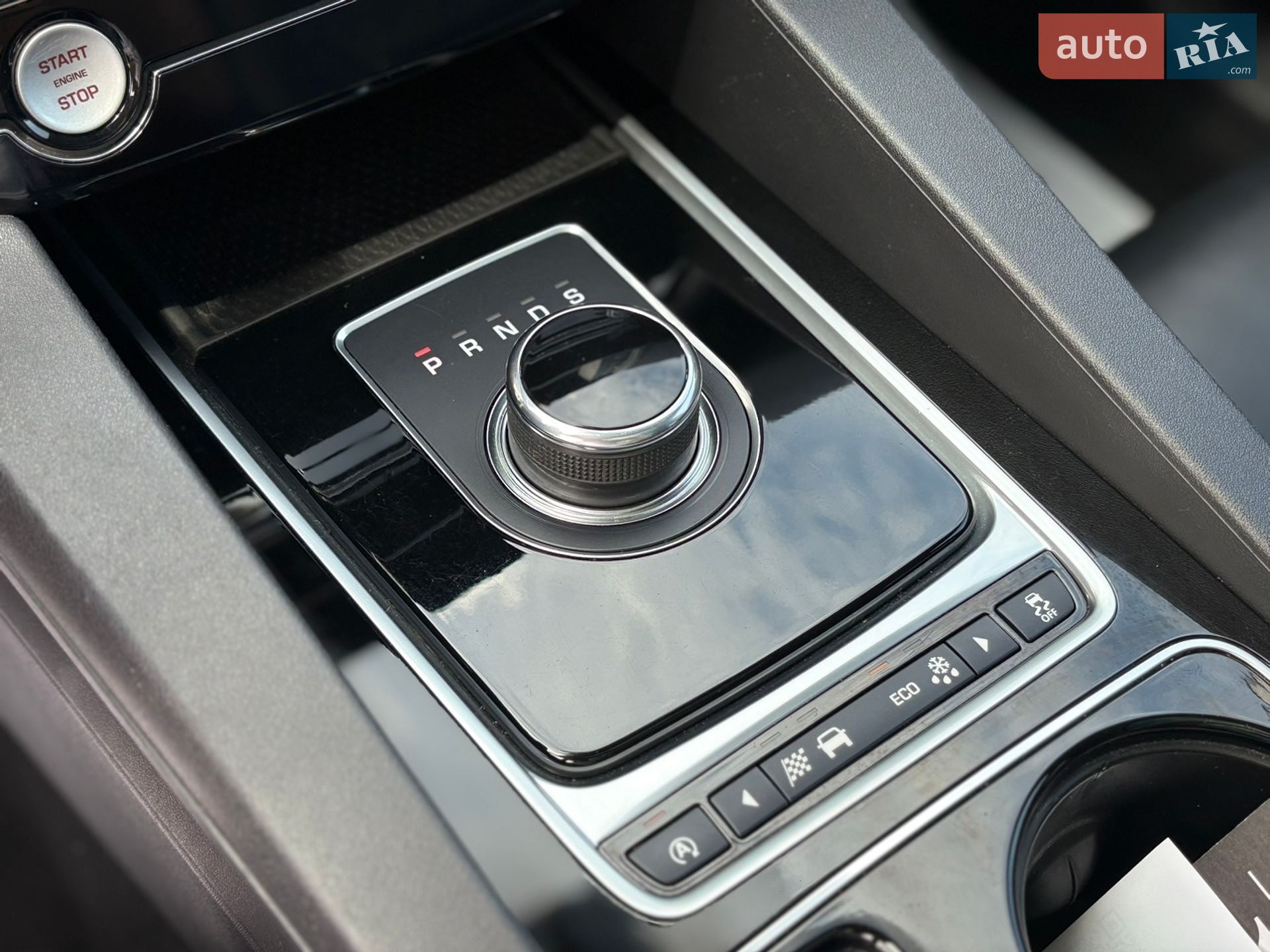 Jaguar F-Pace 2016 VIN SADCA2BN7HA496567 фото оголошення 71 з 77