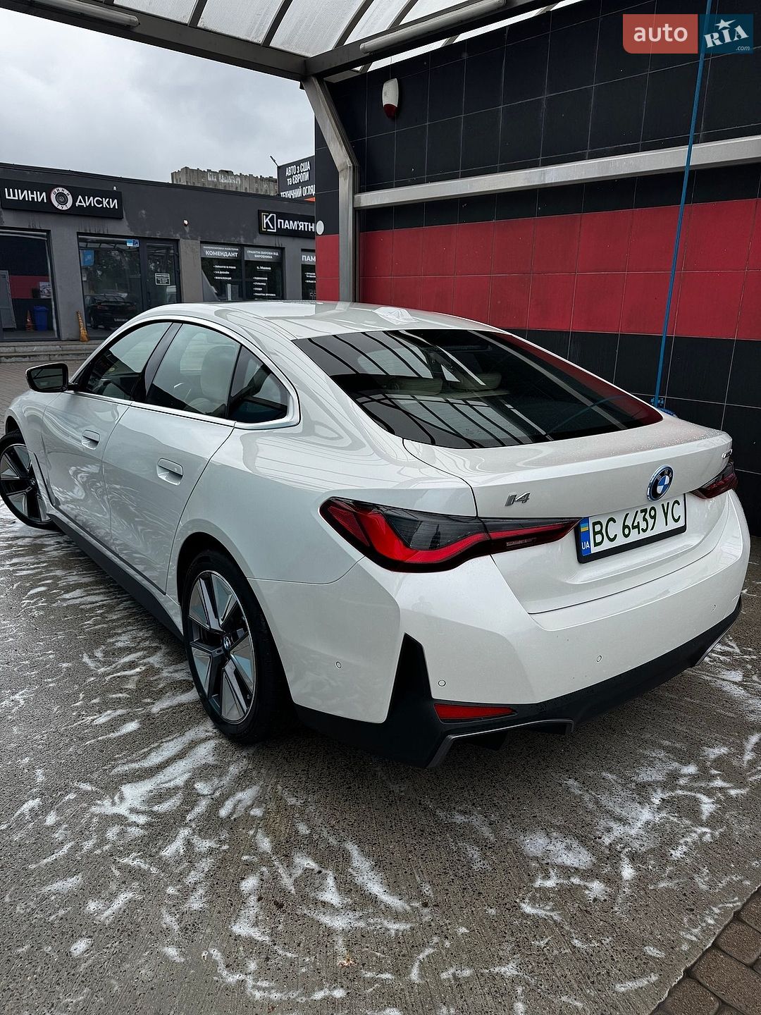 BMW i4 2025 VIN WBY23HD01SFV06945 фото оголошення 19 з 54