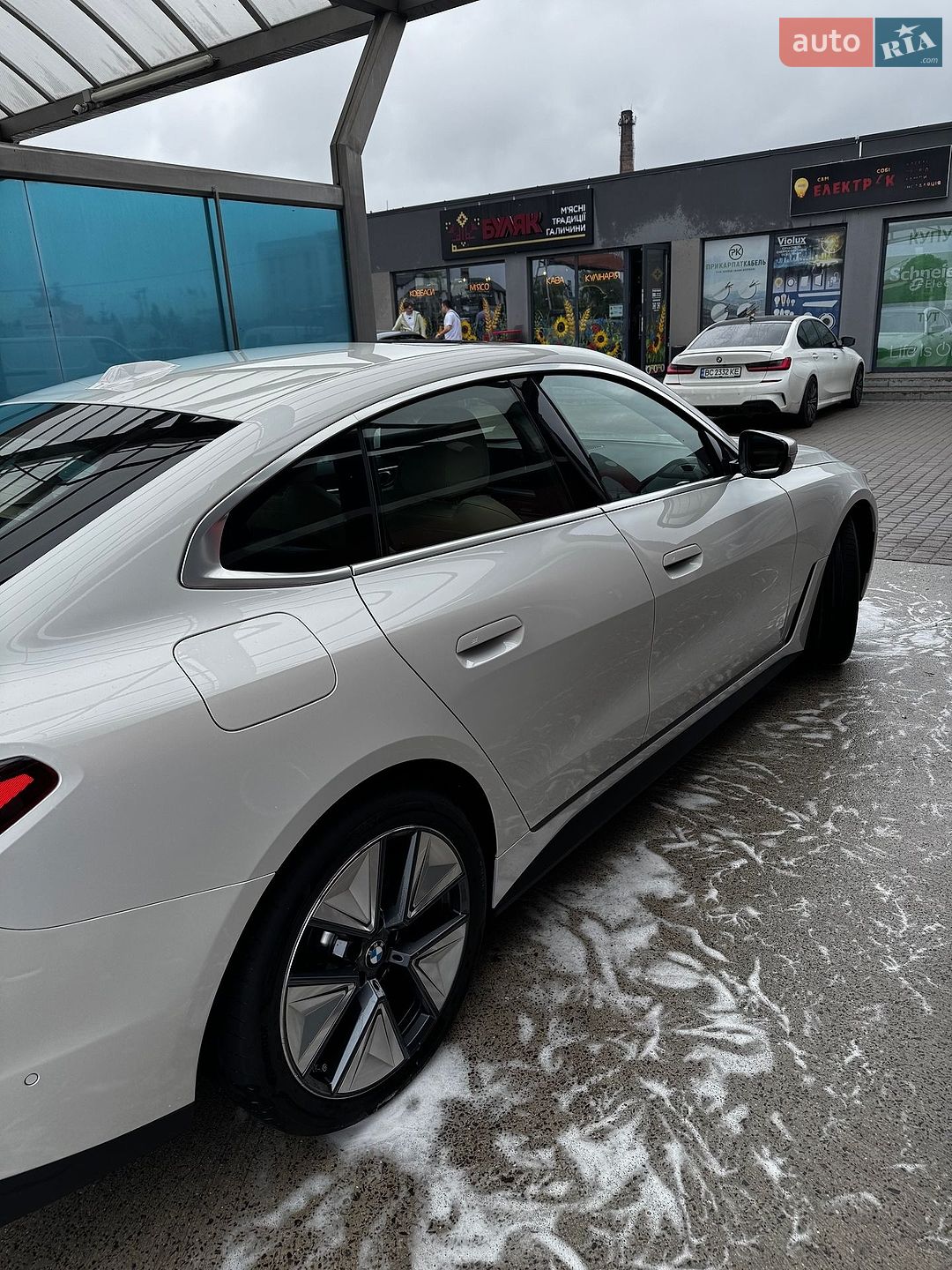 BMW i4 2025 VIN WBY23HD01SFV06945 фото оголошення 22 з 54
