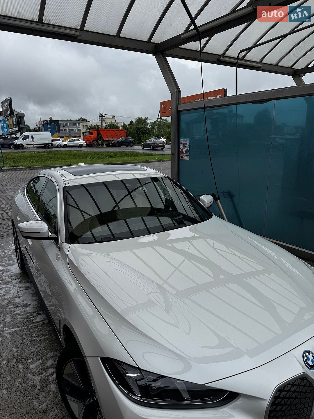 BMW i4 2025 VIN WBY23HD01SFV06945 фото оголошення 37 з 54