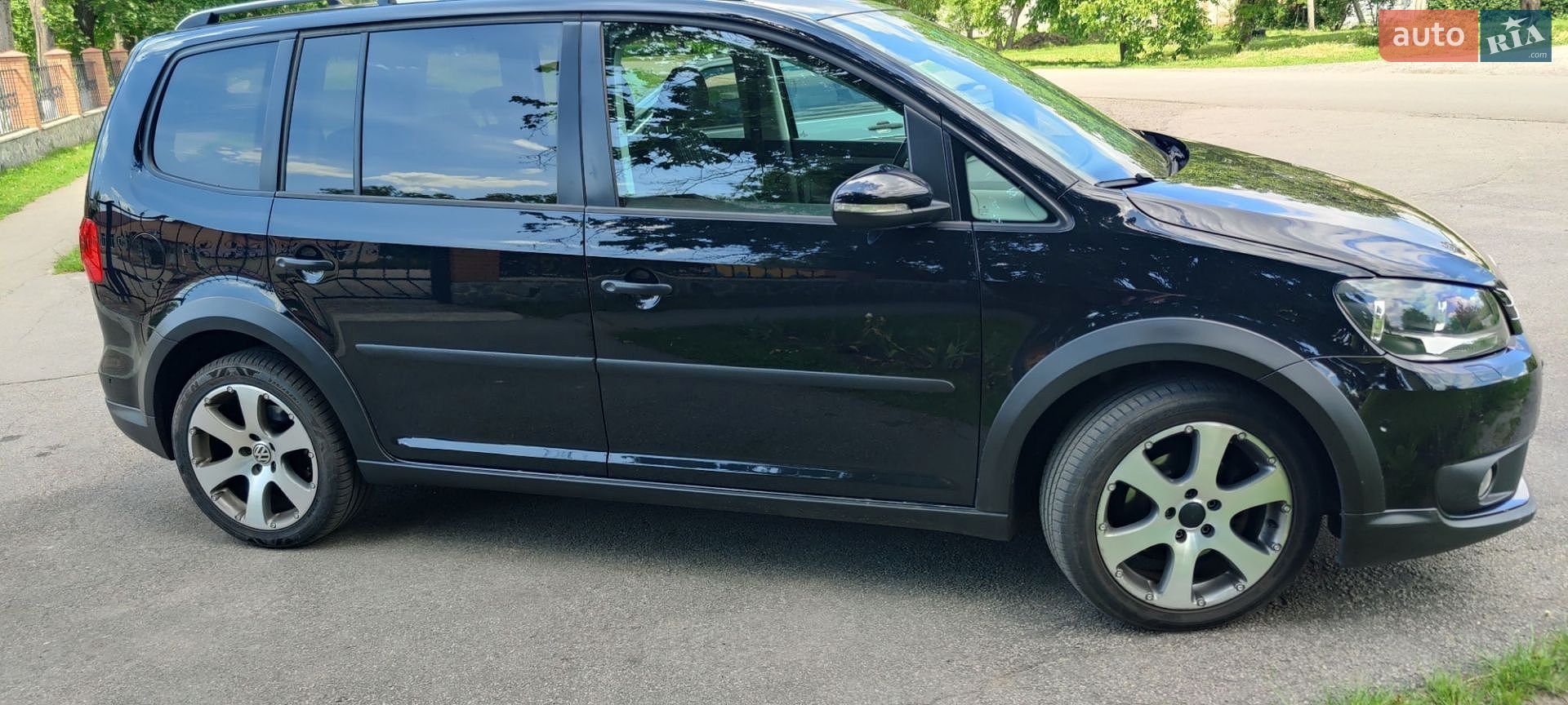 Volkswagen Cross Touran 2011 VIN WVGZZZ1TZBW082471 фото оголошення 7 з 65
