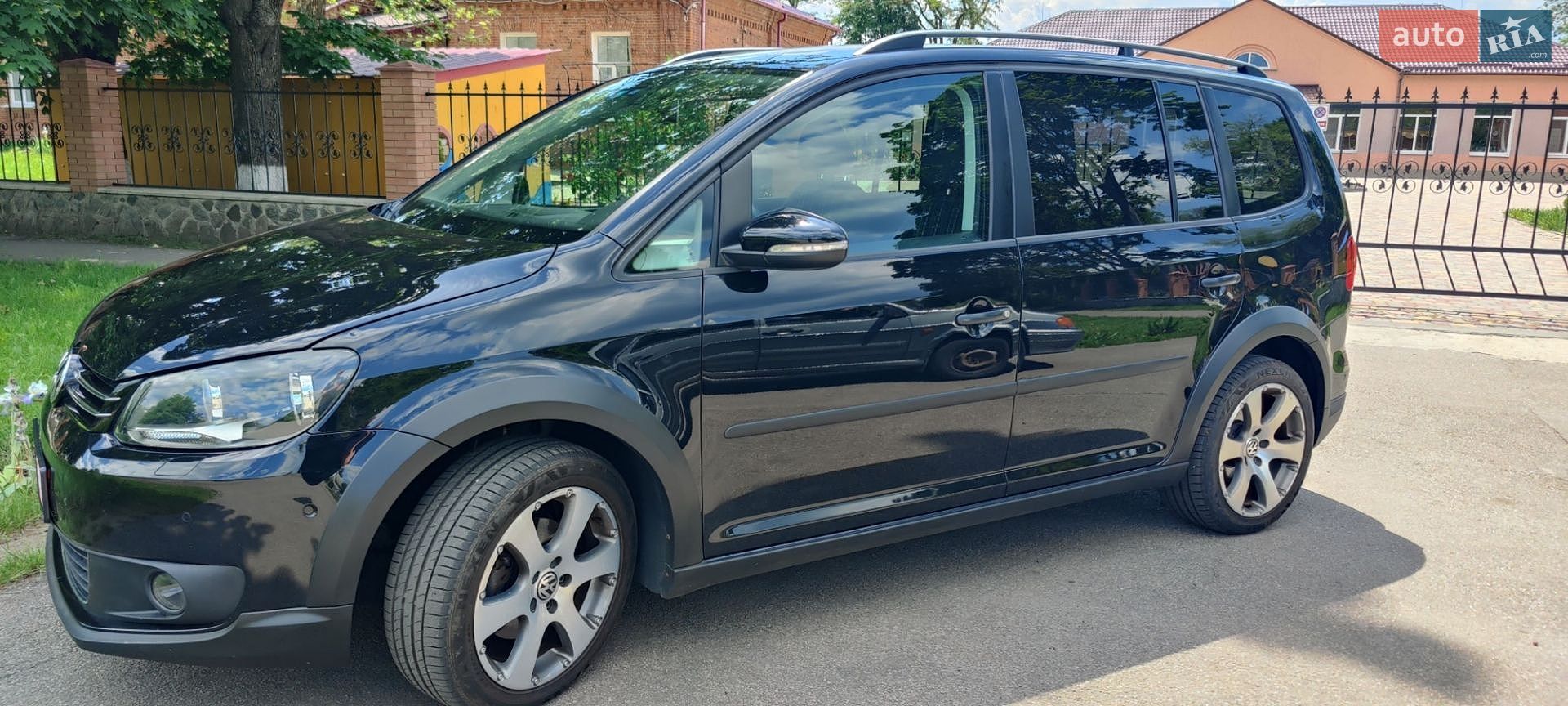 Volkswagen Cross Touran 2011 VIN WVGZZZ1TZBW082471 фото оголошення 9 з 65