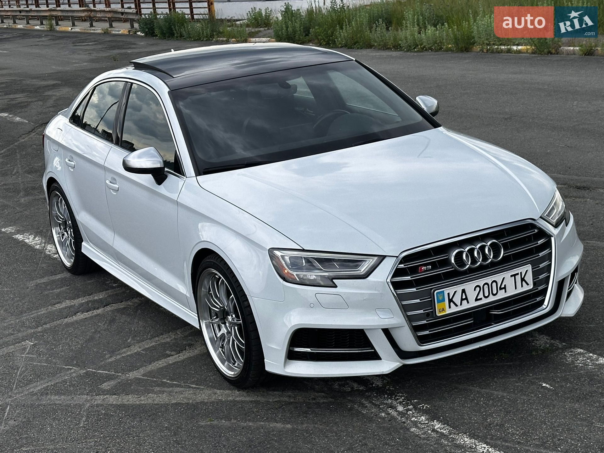 Audi S3 2016 VIN WAUB1GFFXH1012816 фото оголошення 15 з 42