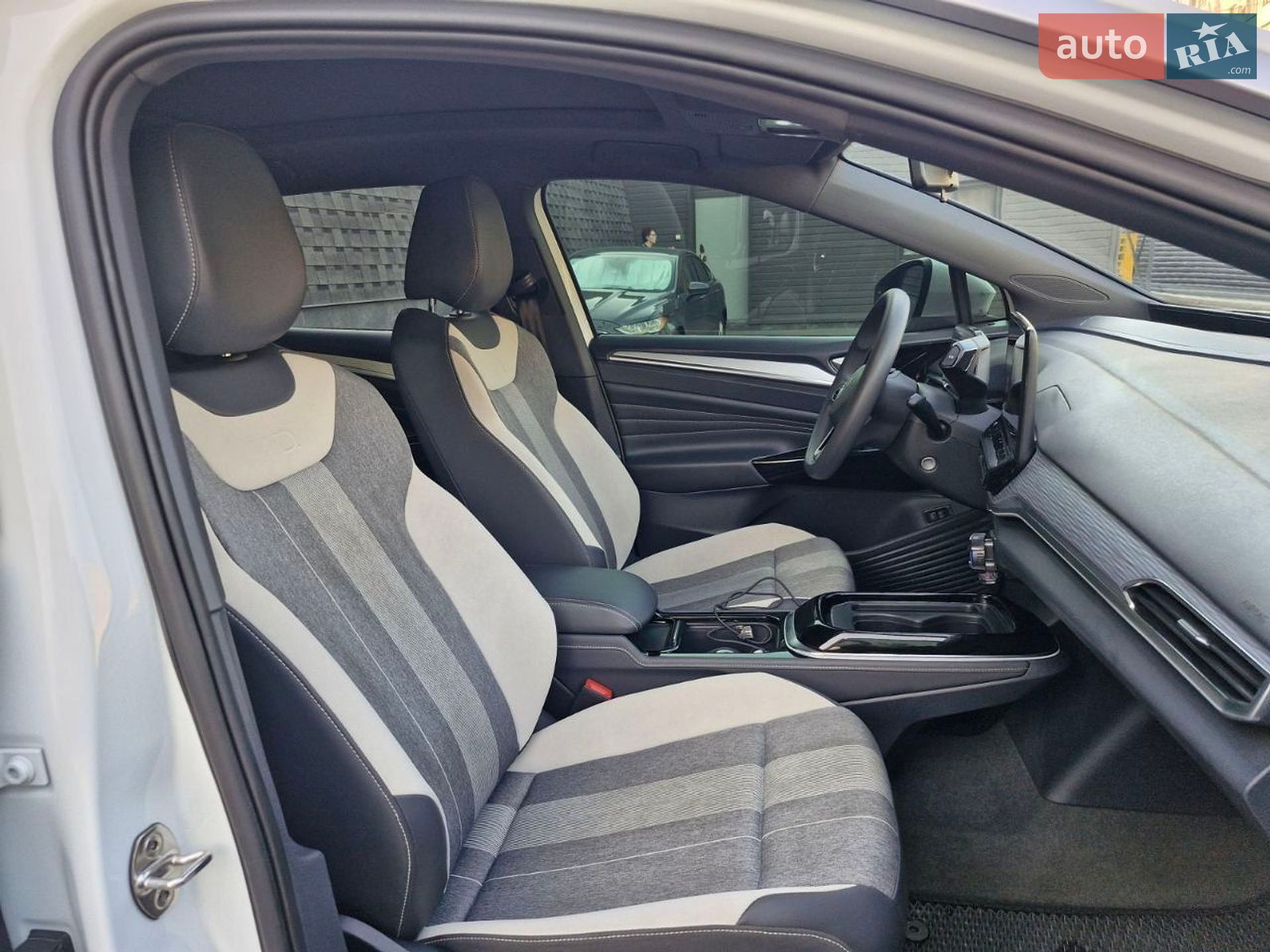 Volkswagen ID.4 2022 VIN LFVVB9E63N5006086 фото оголошення 10 з 29