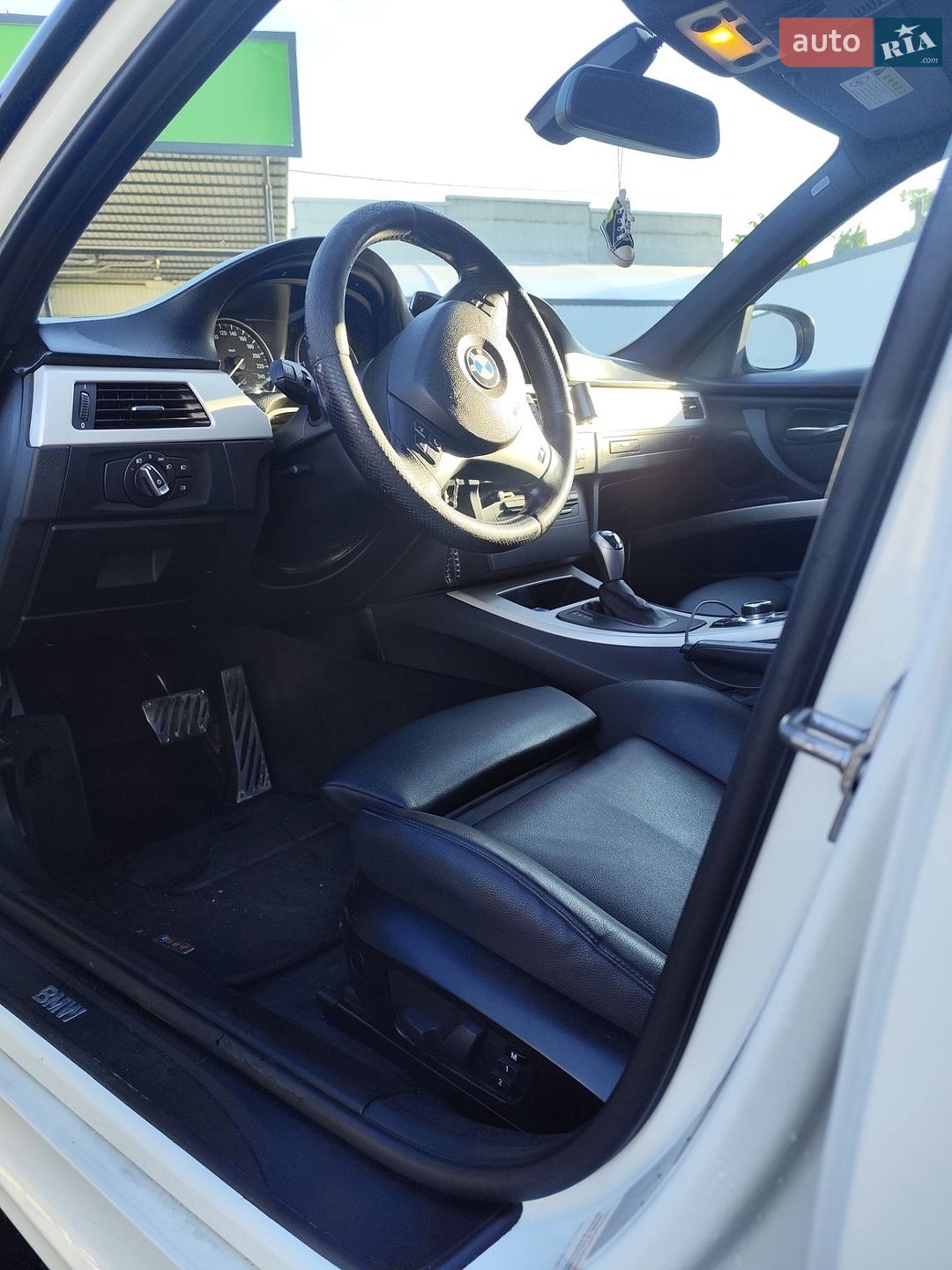BMW 3 Series 2011 VIN WBAPP1502BNN51008 фото оголошення 8 з 11