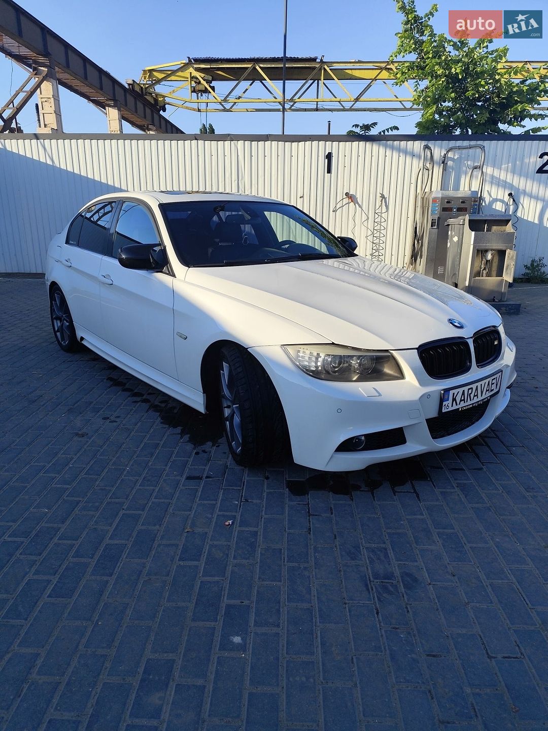 BMW 3 Series 2011 VIN WBAPP1502BNN51008 фото оголошення 3 з 11