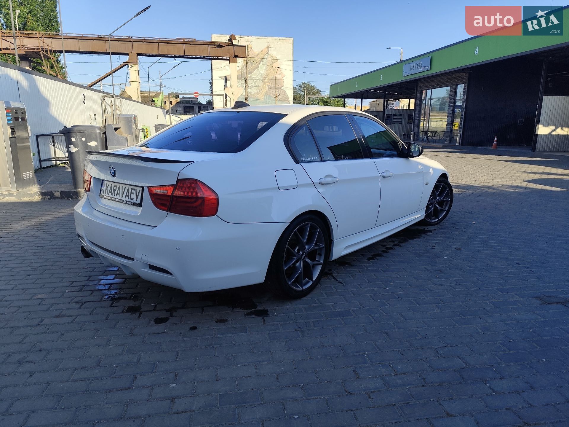 BMW 3 Series 2011 VIN WBAPP1502BNN51008 фото оголошення 4 з 11