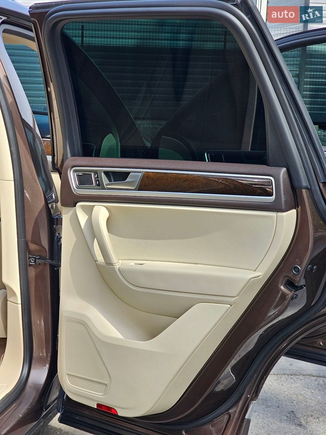 Volkswagen Touareg 2014 VIN WVGEP9BP7ED012951 фото оголошення 22 з 33