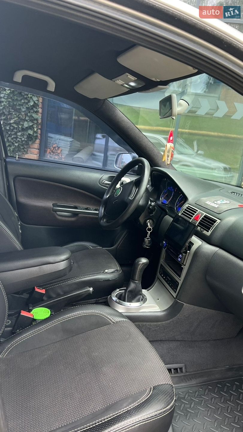 Skoda Octavia 2002 VIN TMBBL41U538667824 фото оголошення 12 з 16