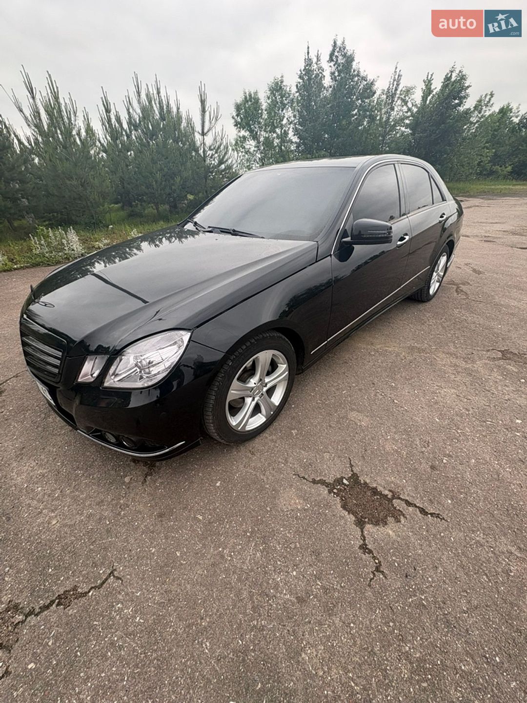 Mercedes-Benz E-Class 2010 VIN WDD2120051A290935 фото оголошення 3 з 13
