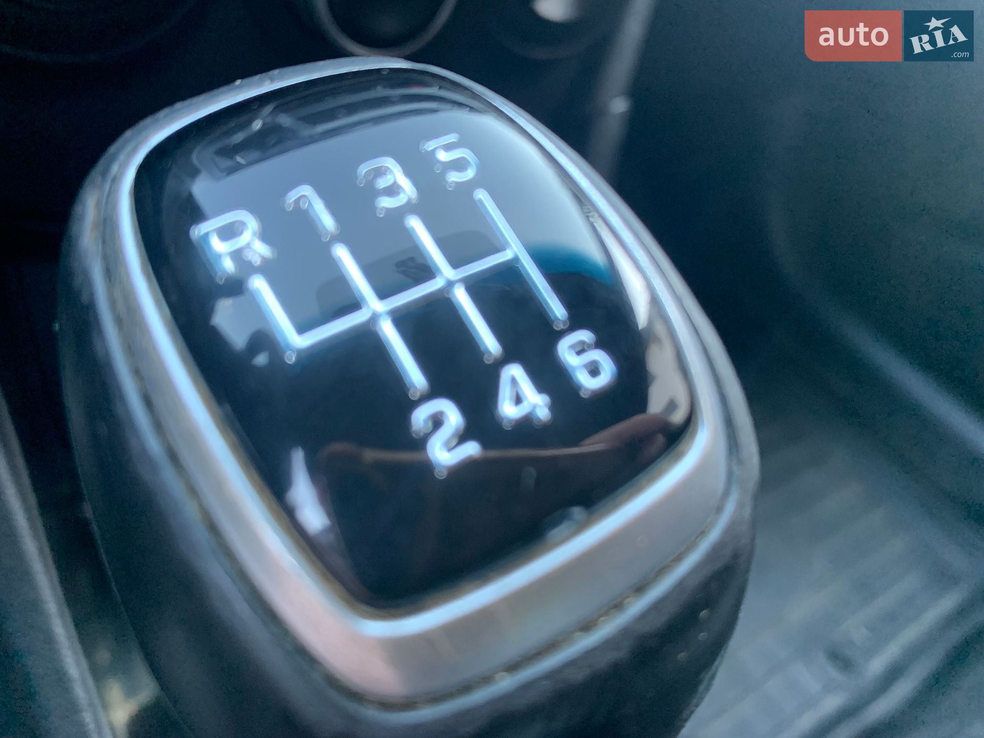 Hyundai Accent 2019 VIN KMHCT41BAKU475502 фото оголошення 4 з 9