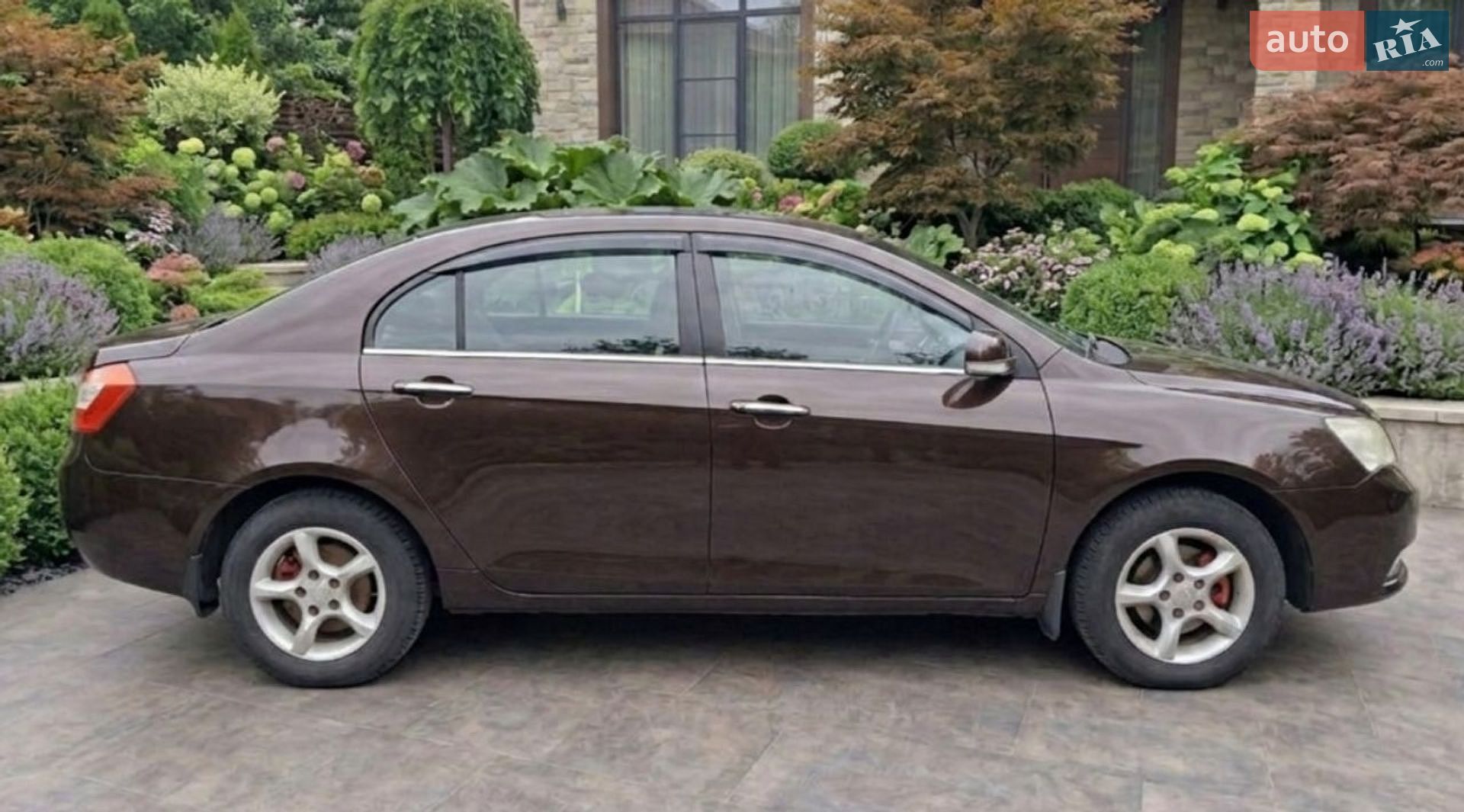 Geely Emgrand 7 (EC7) 2014 VIN Y7WFE1M15E0029160 фото оголошення 3 з 10