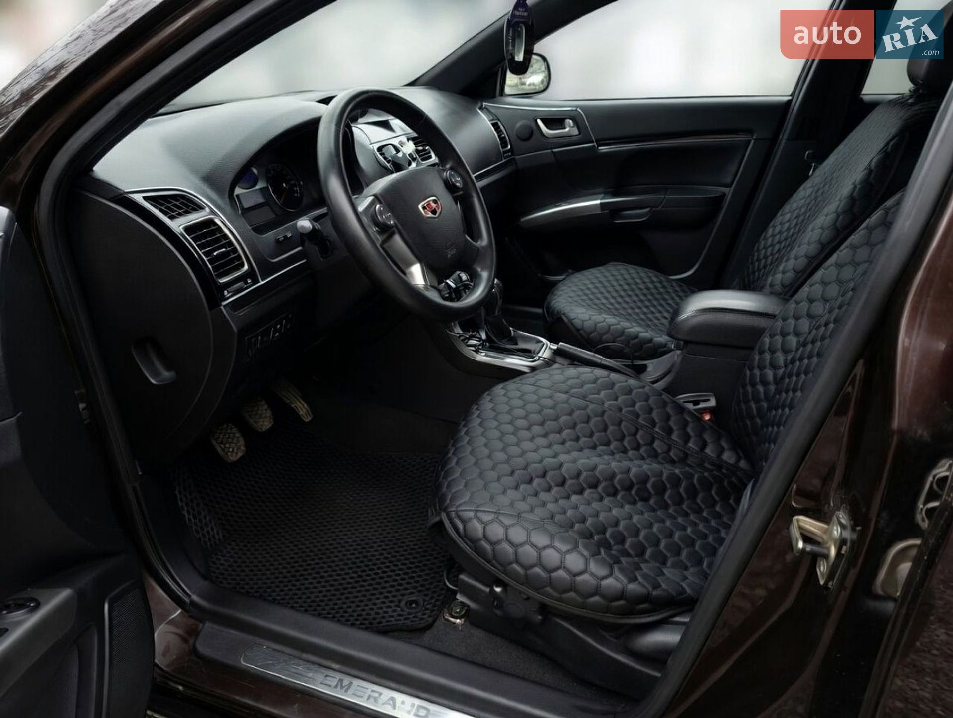Geely Emgrand 7 (EC7) 2014 VIN Y7WFE1M15E0029160 фото оголошення 6 з 10