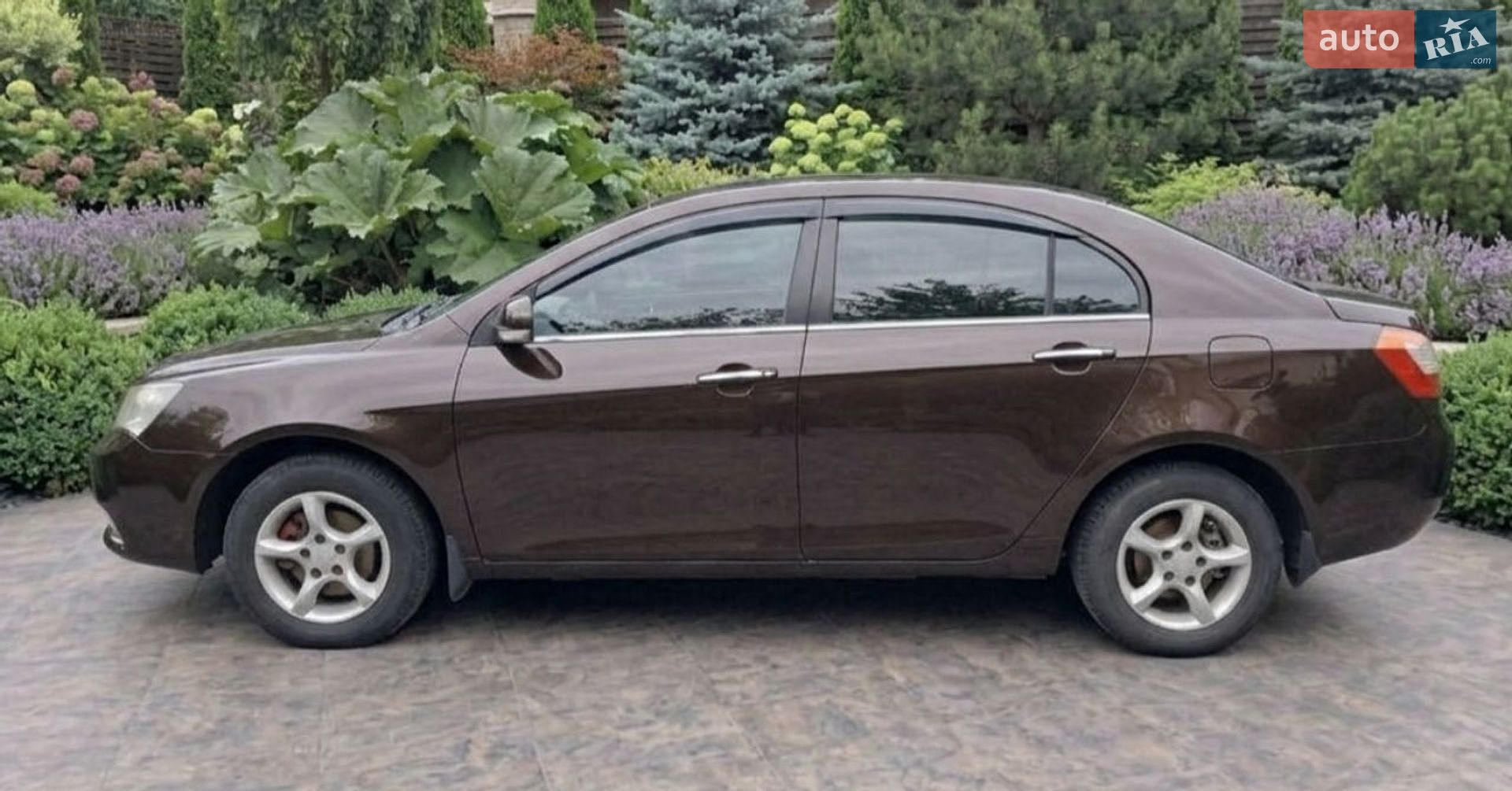 Geely Emgrand 7 (EC7) 2014 VIN Y7WFE1M15E0029160 фото оголошення 5 з 10