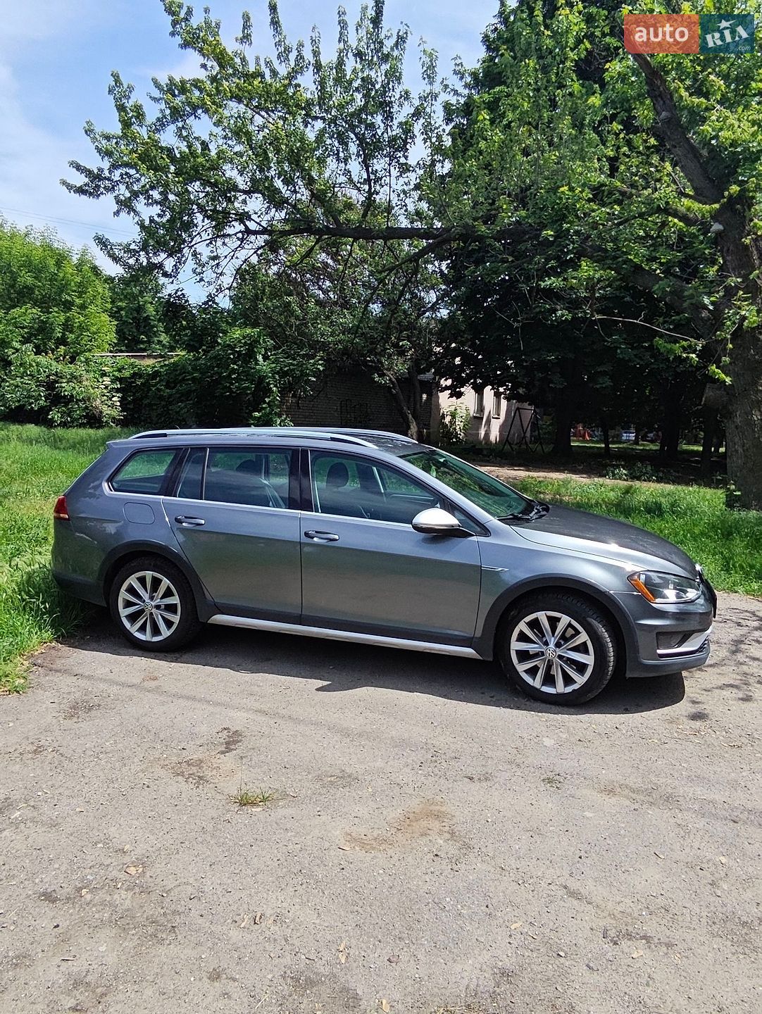 Volkswagen Golf Alltrack 2016 VIN 3VWH17AUXHM521534 фото оголошення 15 з 26