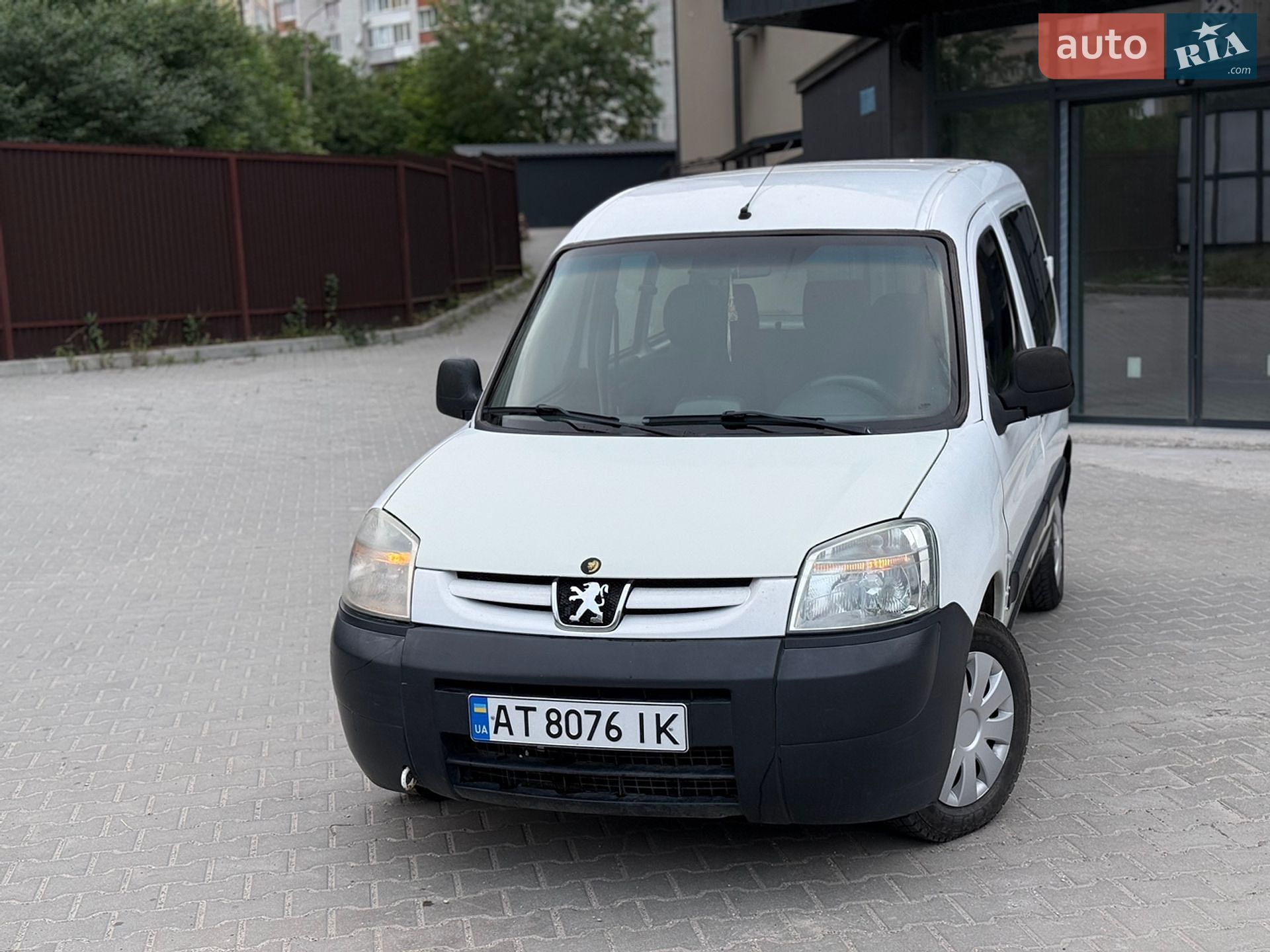 Peugeot Partner 2003 VIN VF3GBKFWB96053994 фото оголошення 2 з 20