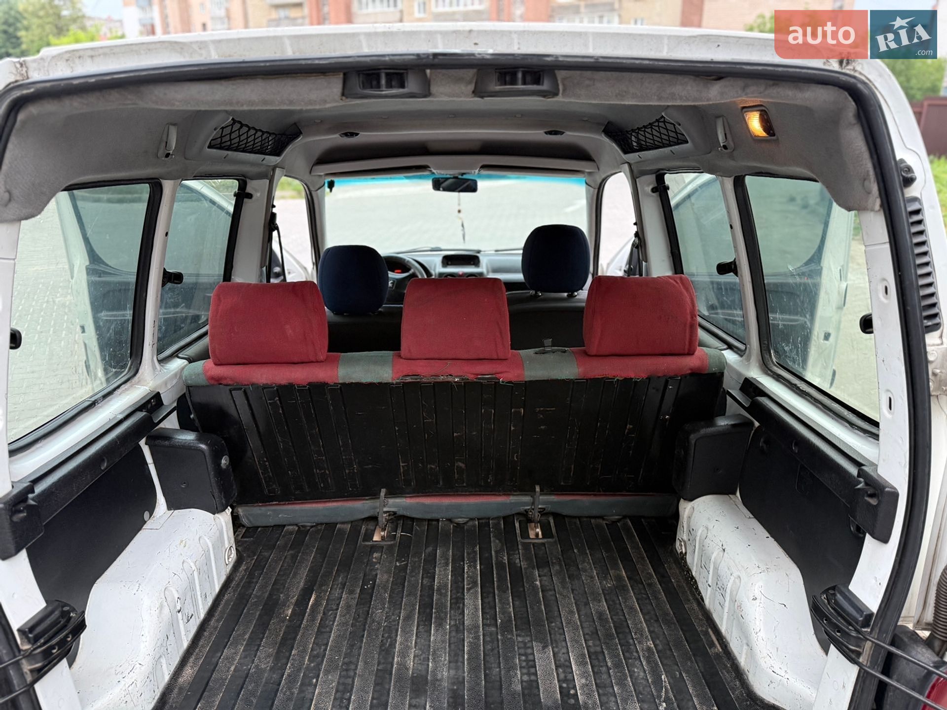 Peugeot Partner 2003 VIN VF3GBKFWB96053994 фото оголошення 18 з 20