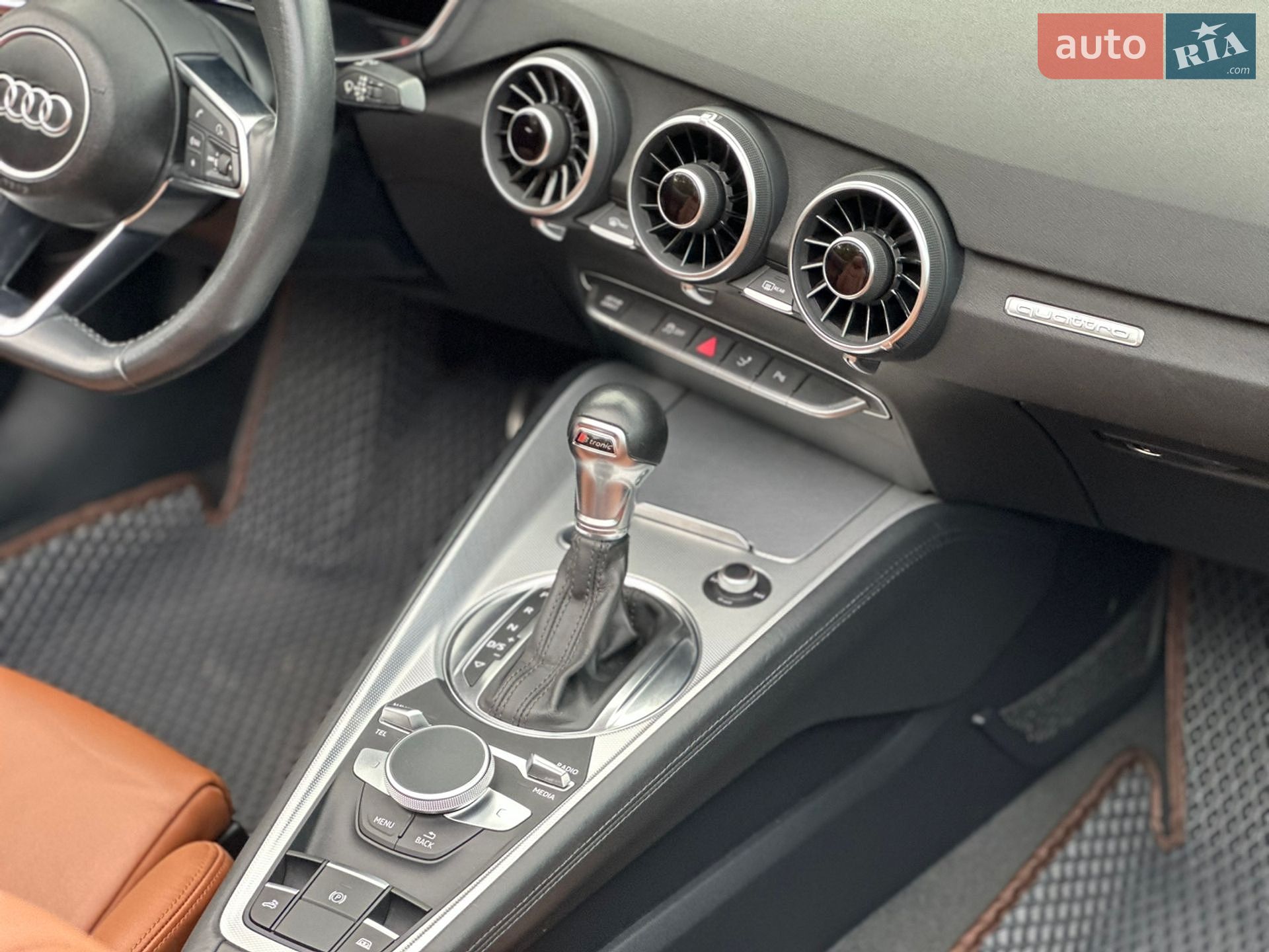 Audi TT 2018 VIN TRUT5CFV6J1013923 фото оголошення 38 з 42