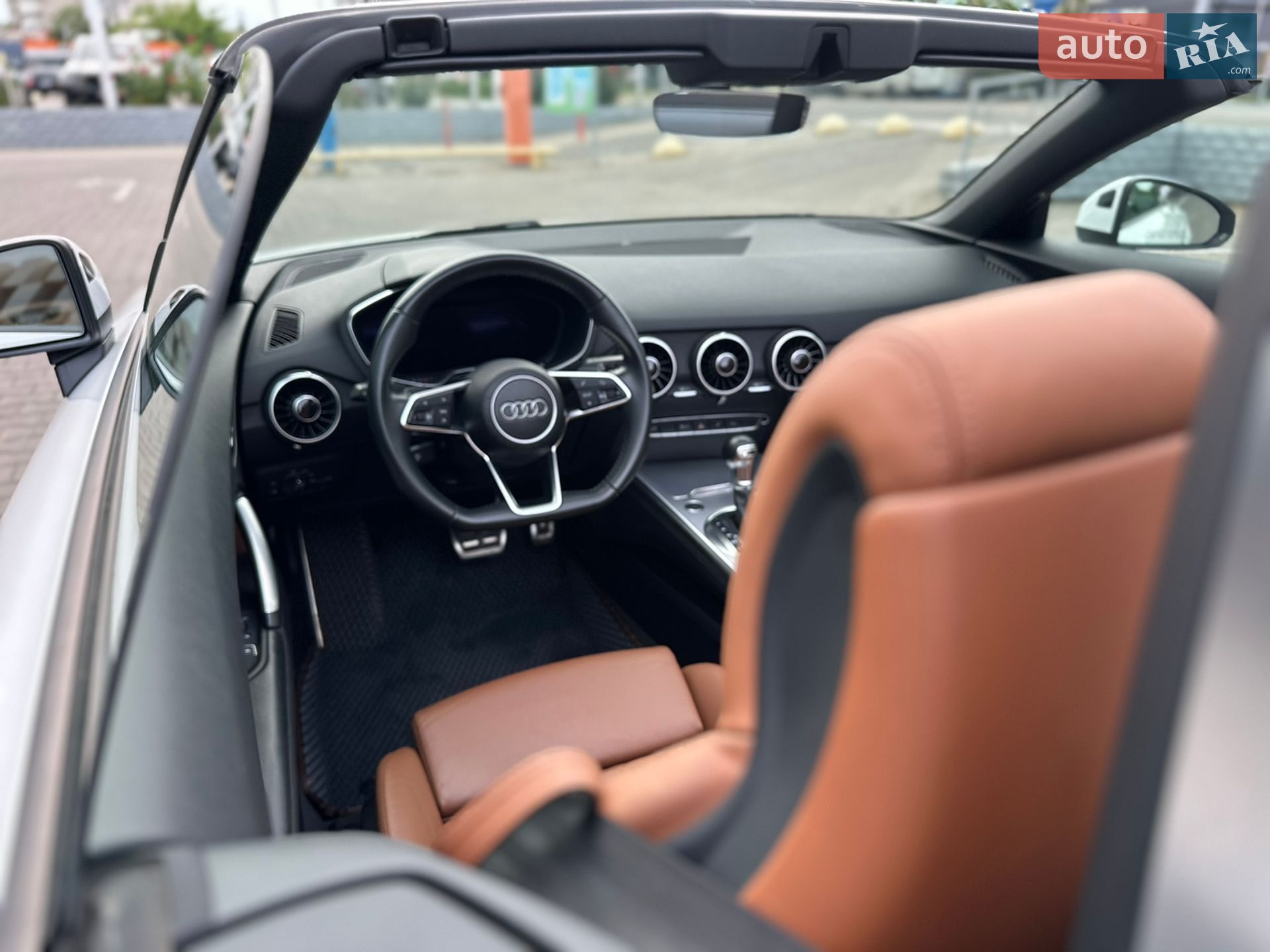 Audi TT 2018 VIN TRUT5CFV6J1013923 фото оголошення 42 з 42