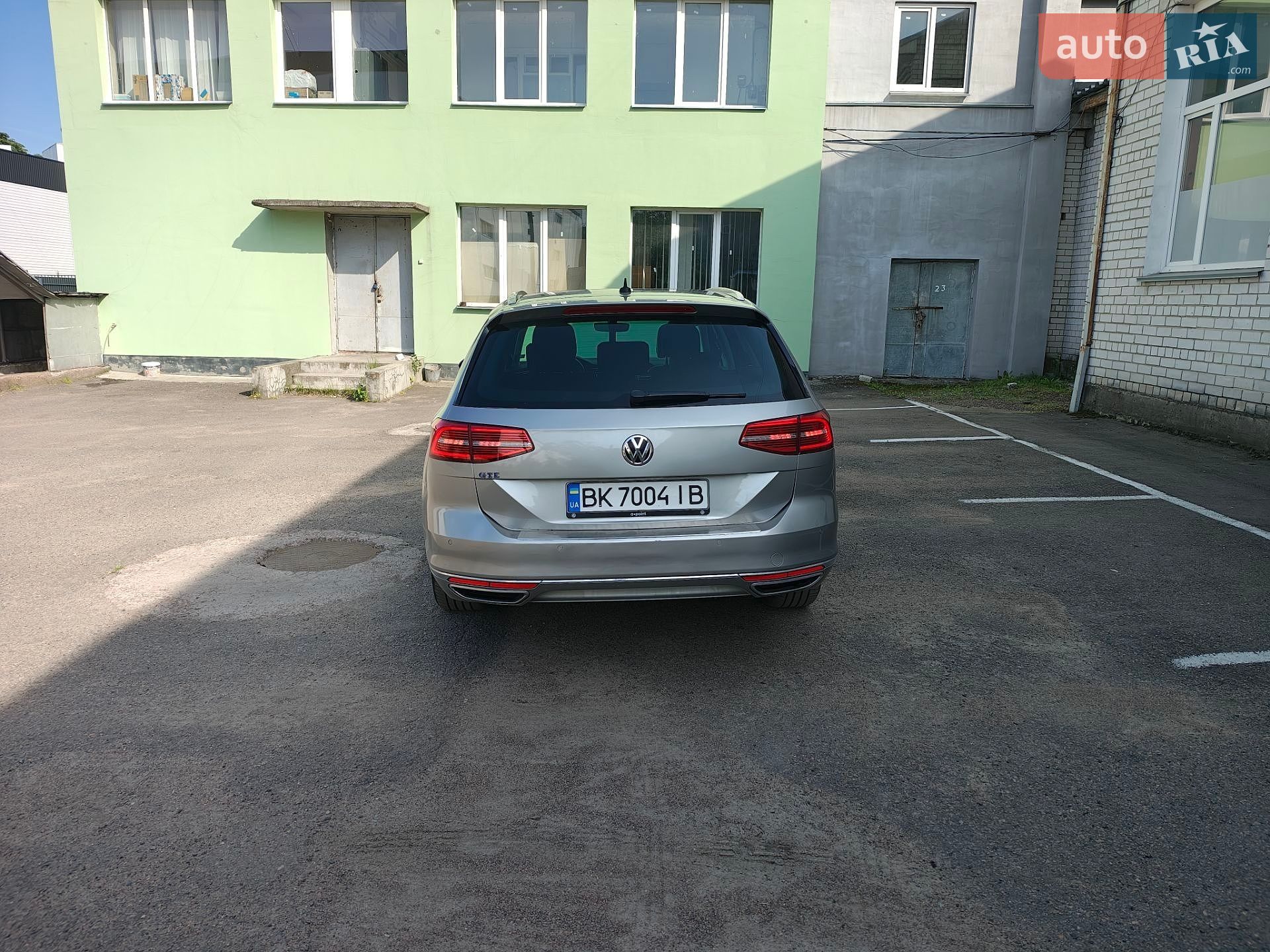Volkswagen Passat 2016 VIN WVWZZZ3CZHE092867 фото оголошення 8 з 20