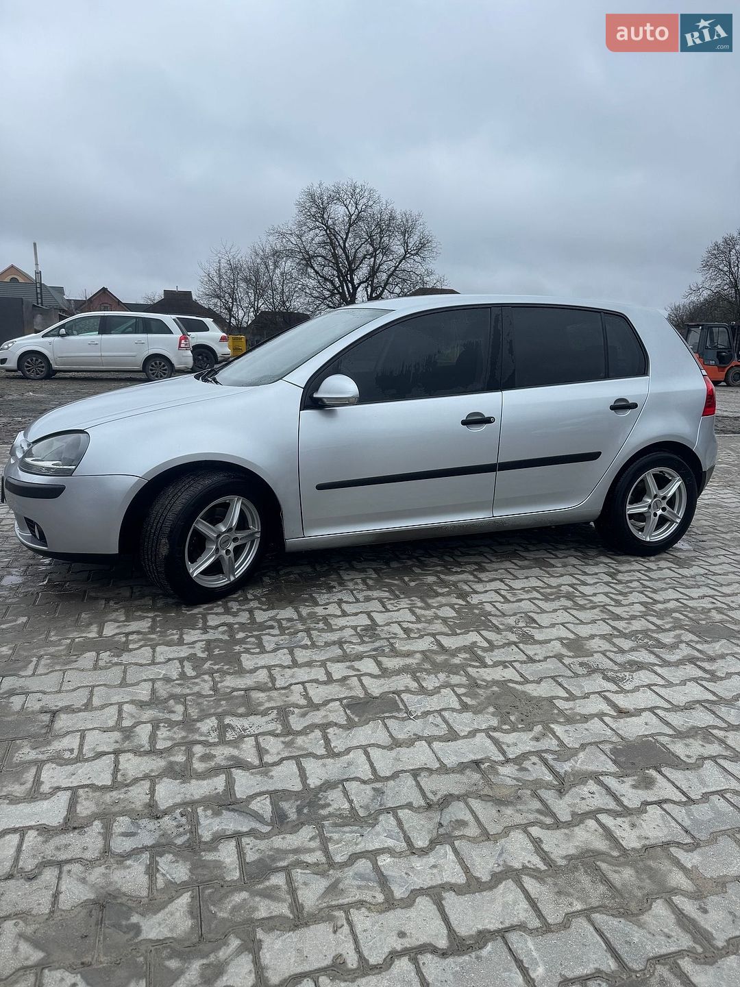Volkswagen Golf 2004 VIN WVWZZZ1KZ4W094580 фото оголошення 4 з 11