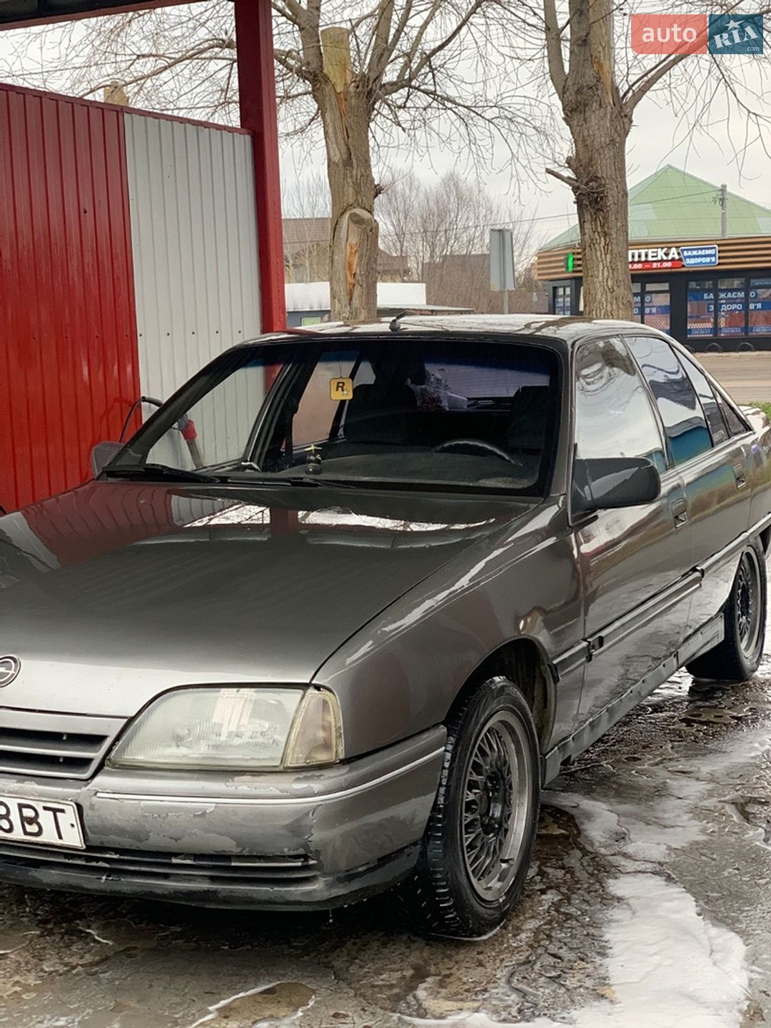 Opel Omega 1987 VIN W0L000017H1022995 фото оголошення 2 з 10