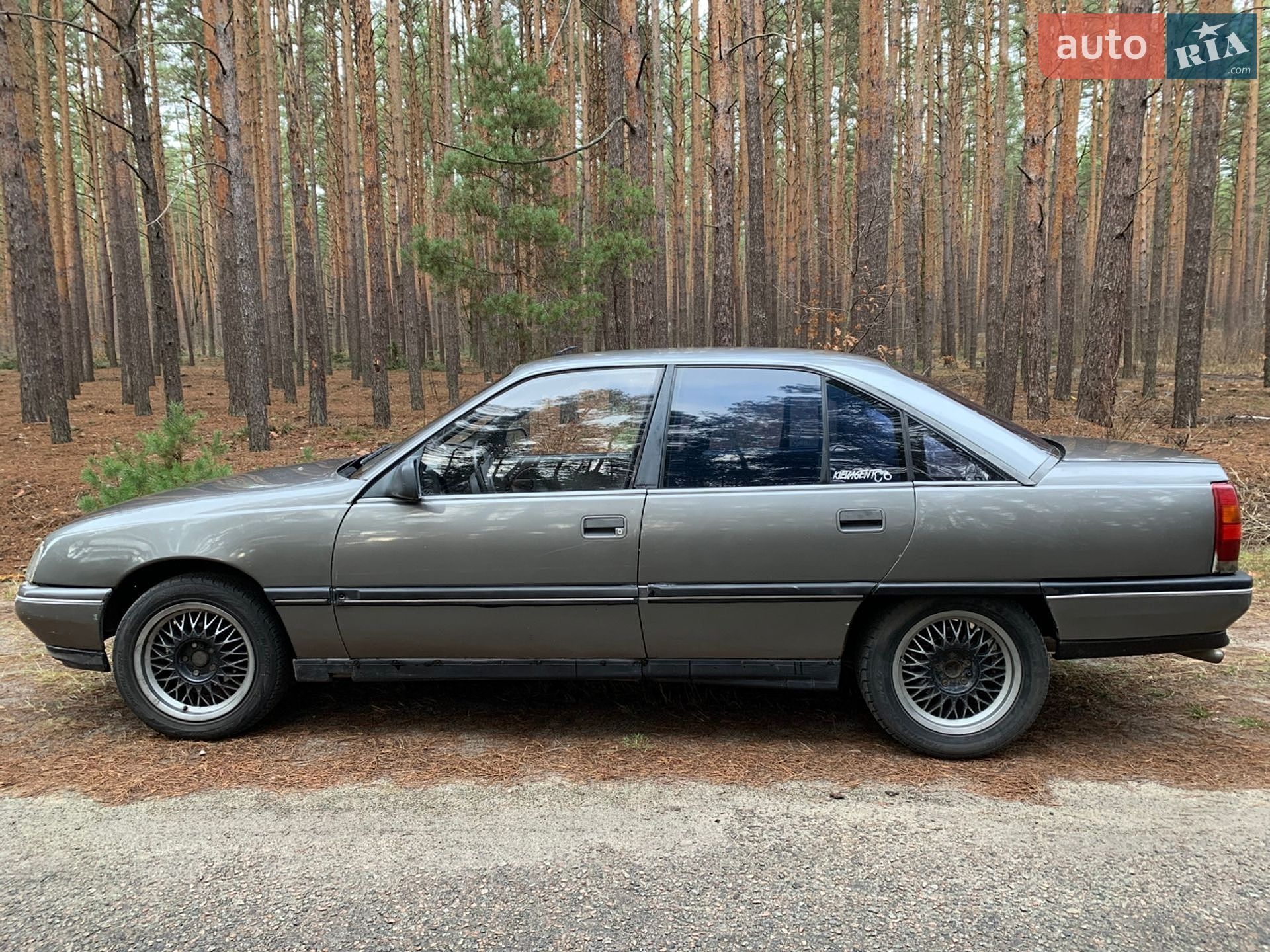 Opel Omega 1987 VIN W0L000017H1022995 фото оголошення 3 з 10