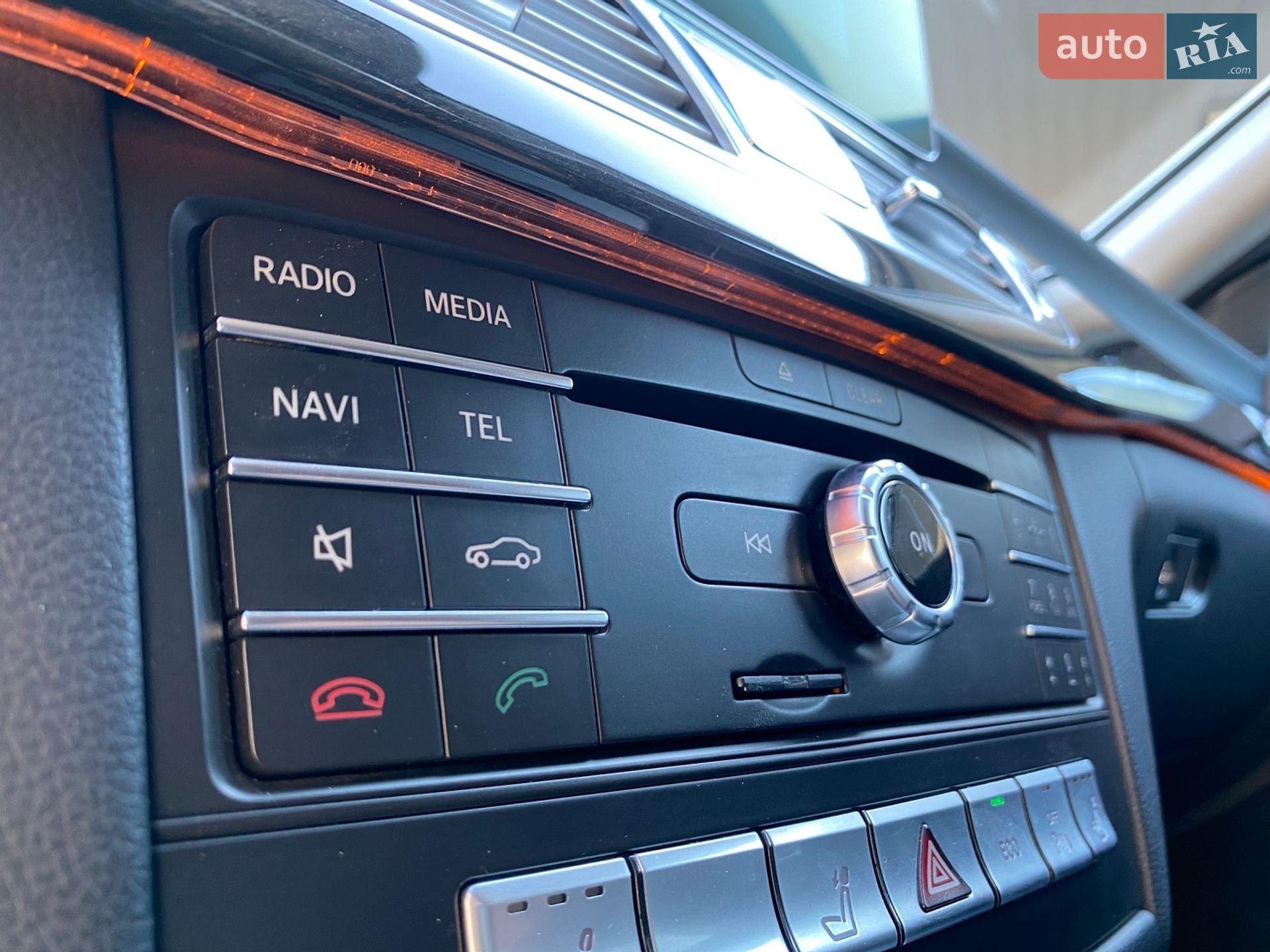 Mercedes-Benz CLS-Class 2014 VIN WDD2189011A137236 фото оголошення 17 з 49