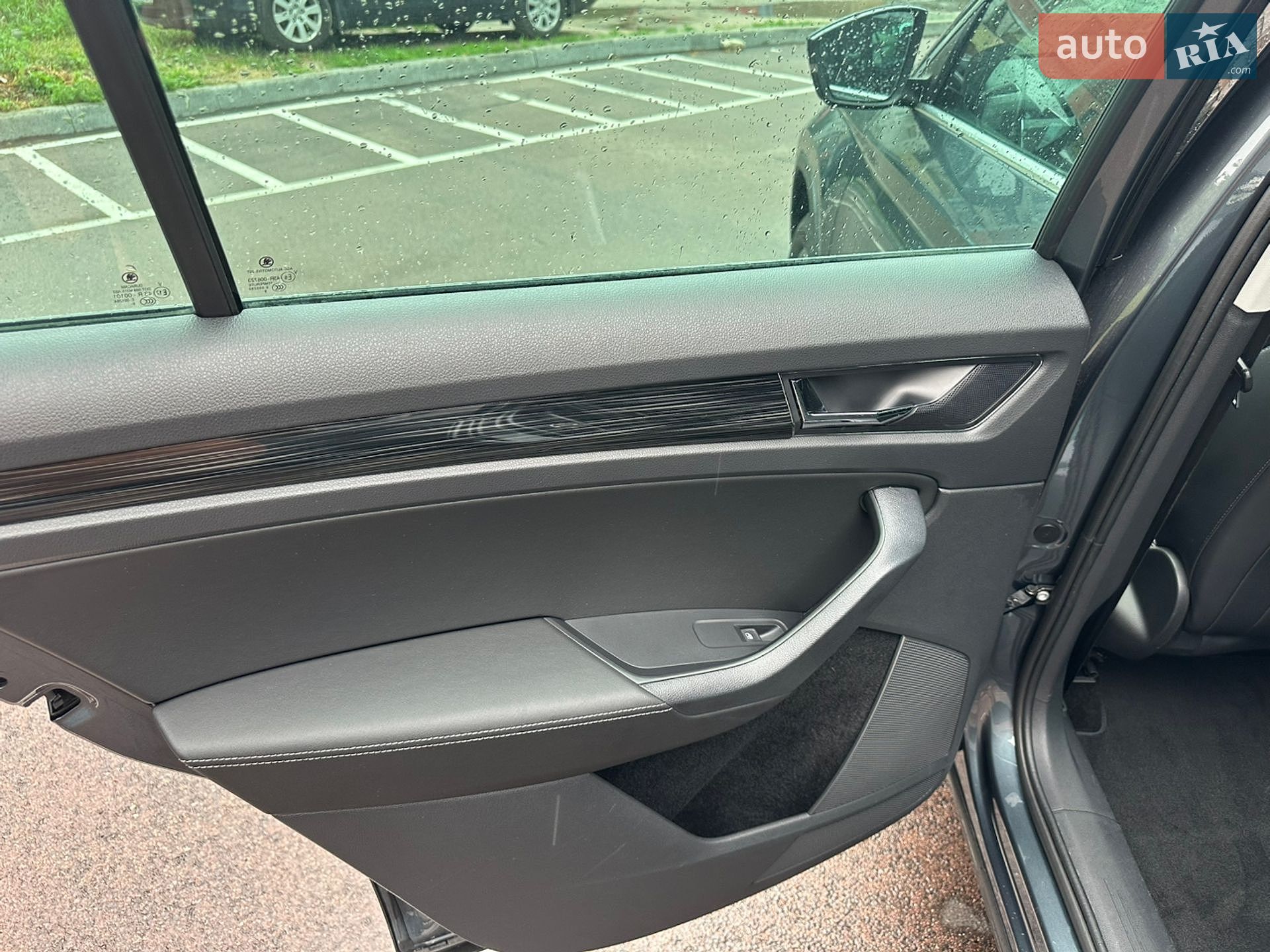 Skoda Kodiaq 2020 VIN TMBLK9NS4L8047494 фото оголошення 22 з 29