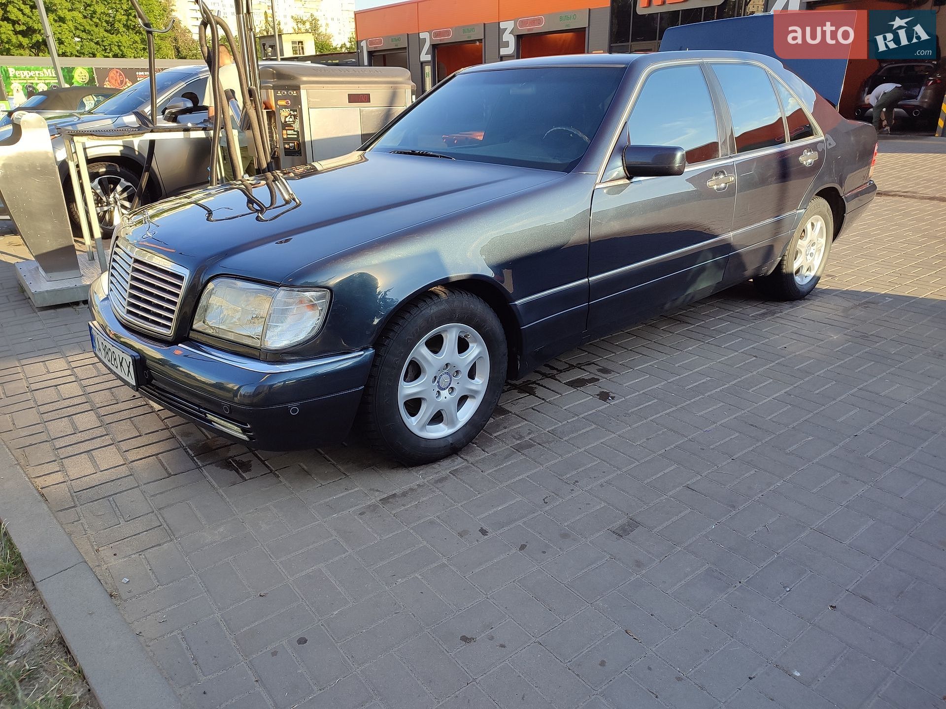 Mercedes-Benz S-Class 1997 VIN WDB1401351A400531 фото оголошення 2 з 15