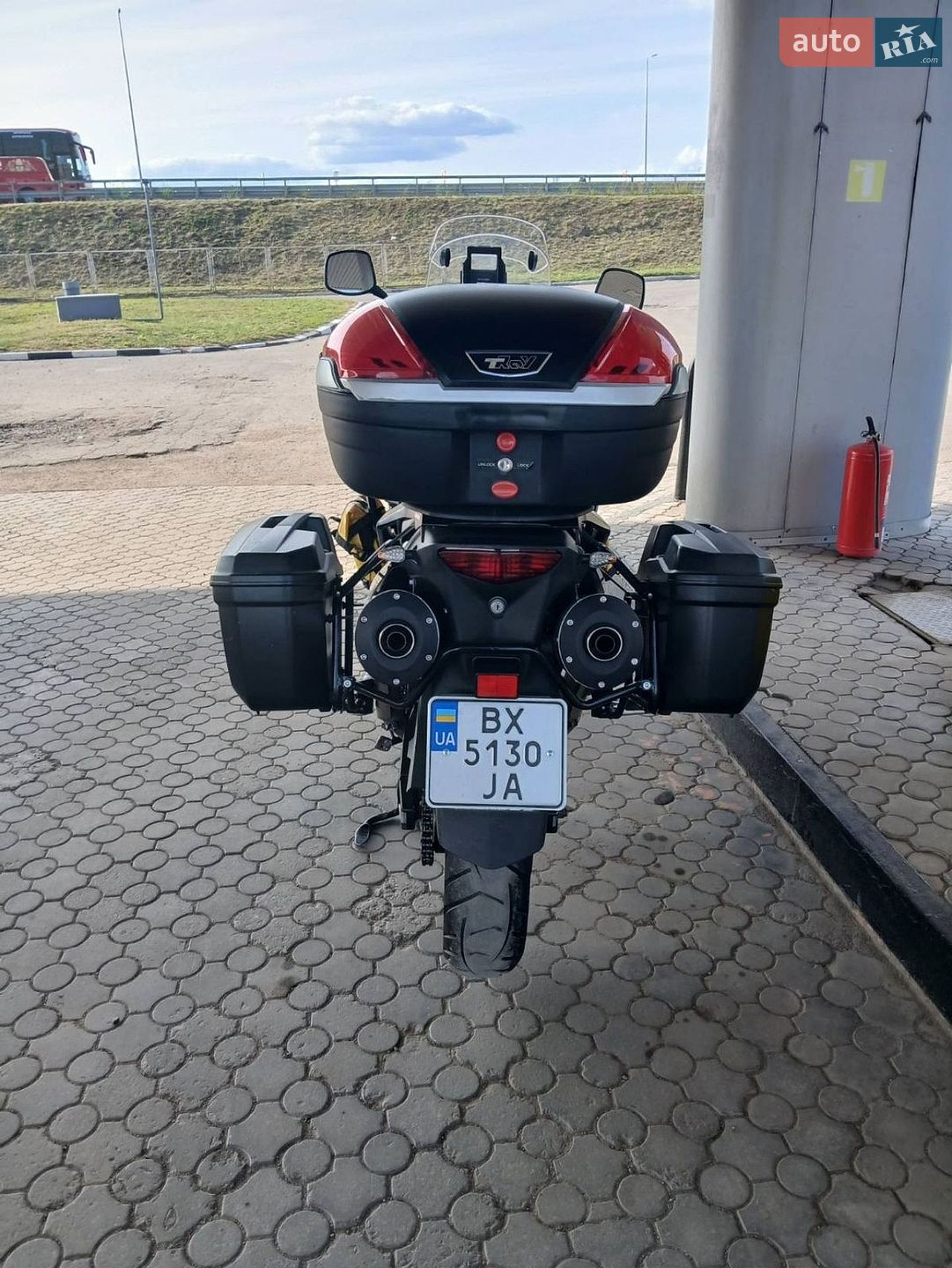 Suzuki V-Strom 1000 2007 VIN JS1BS111100122433 фото оголошення 2 з 4
