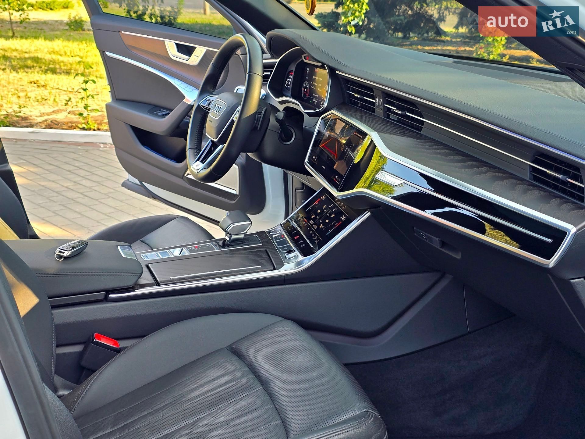 Audi A6 2019 VIN WAUZZZF26LN019568 фото оголошення 37 з 76