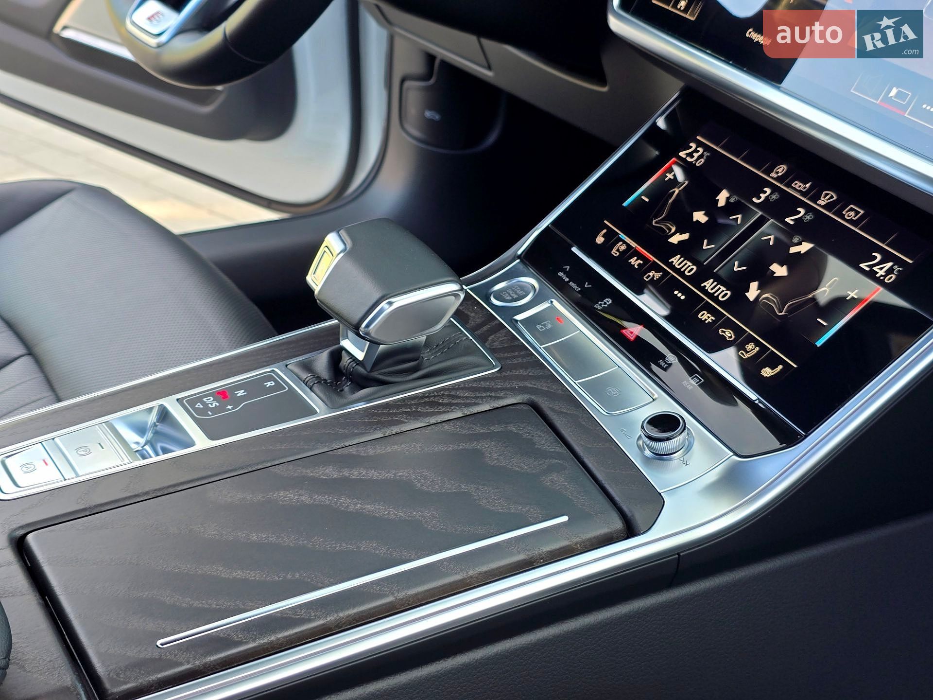 Audi A6 2019 VIN WAUZZZF26LN019568 фото оголошення 41 з 76