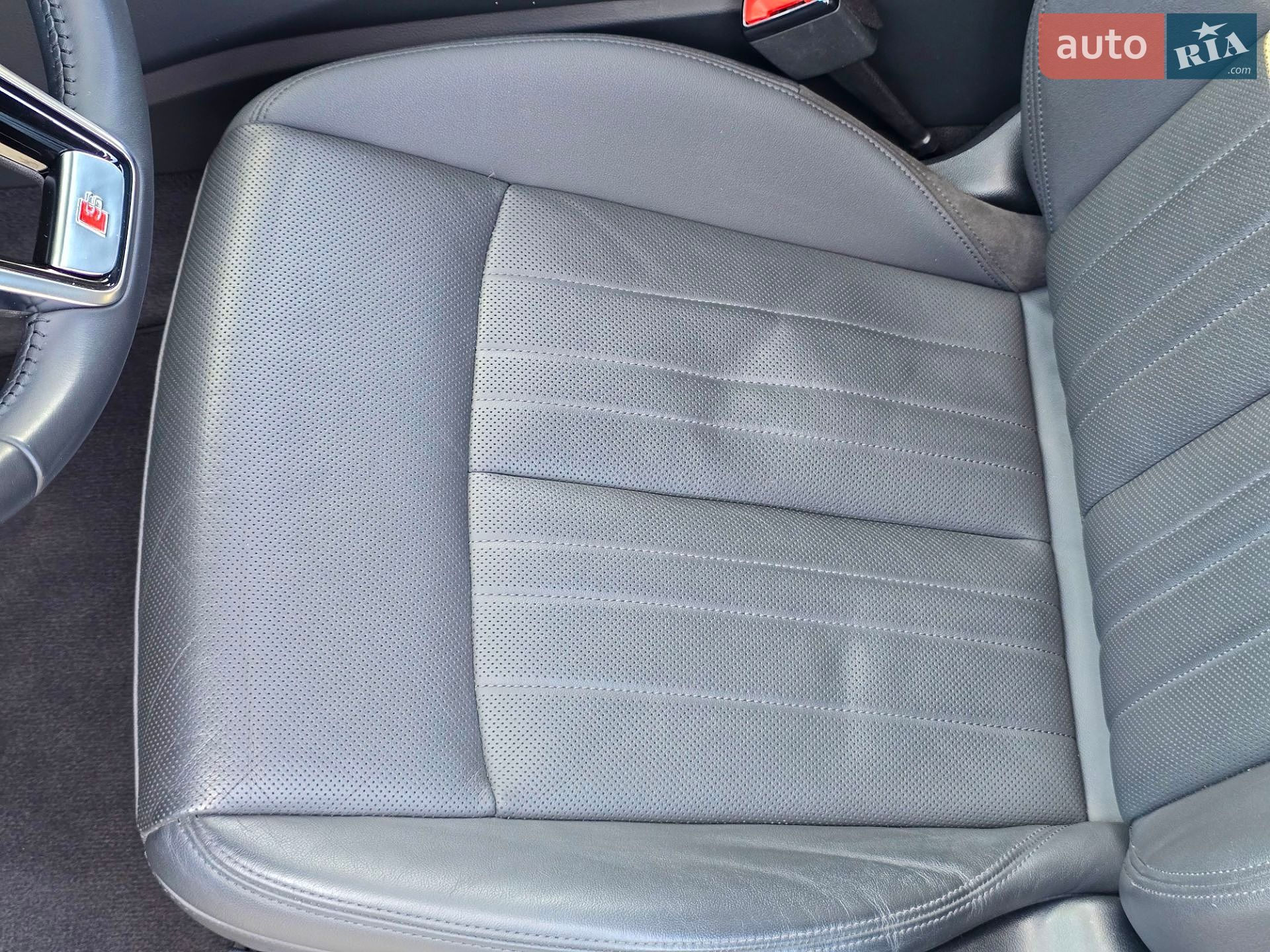 Audi A6 2019 VIN WAUZZZF26LN019568 фото оголошення 52 з 76
