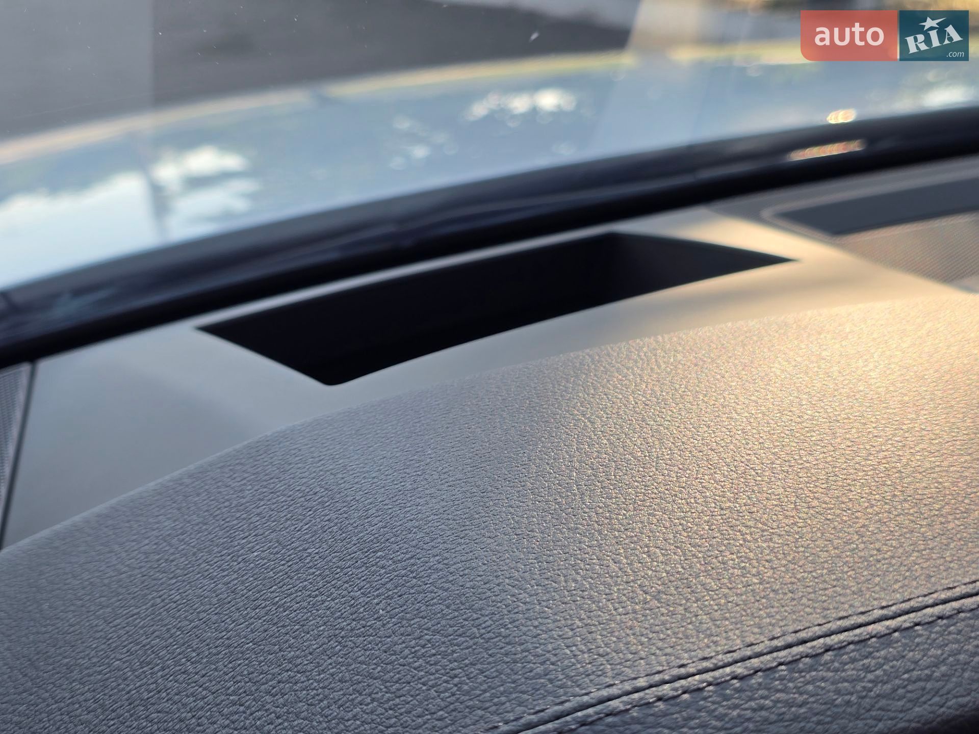 Audi A6 2019 VIN WAUZZZF26LN019568 фото оголошення 57 з 76