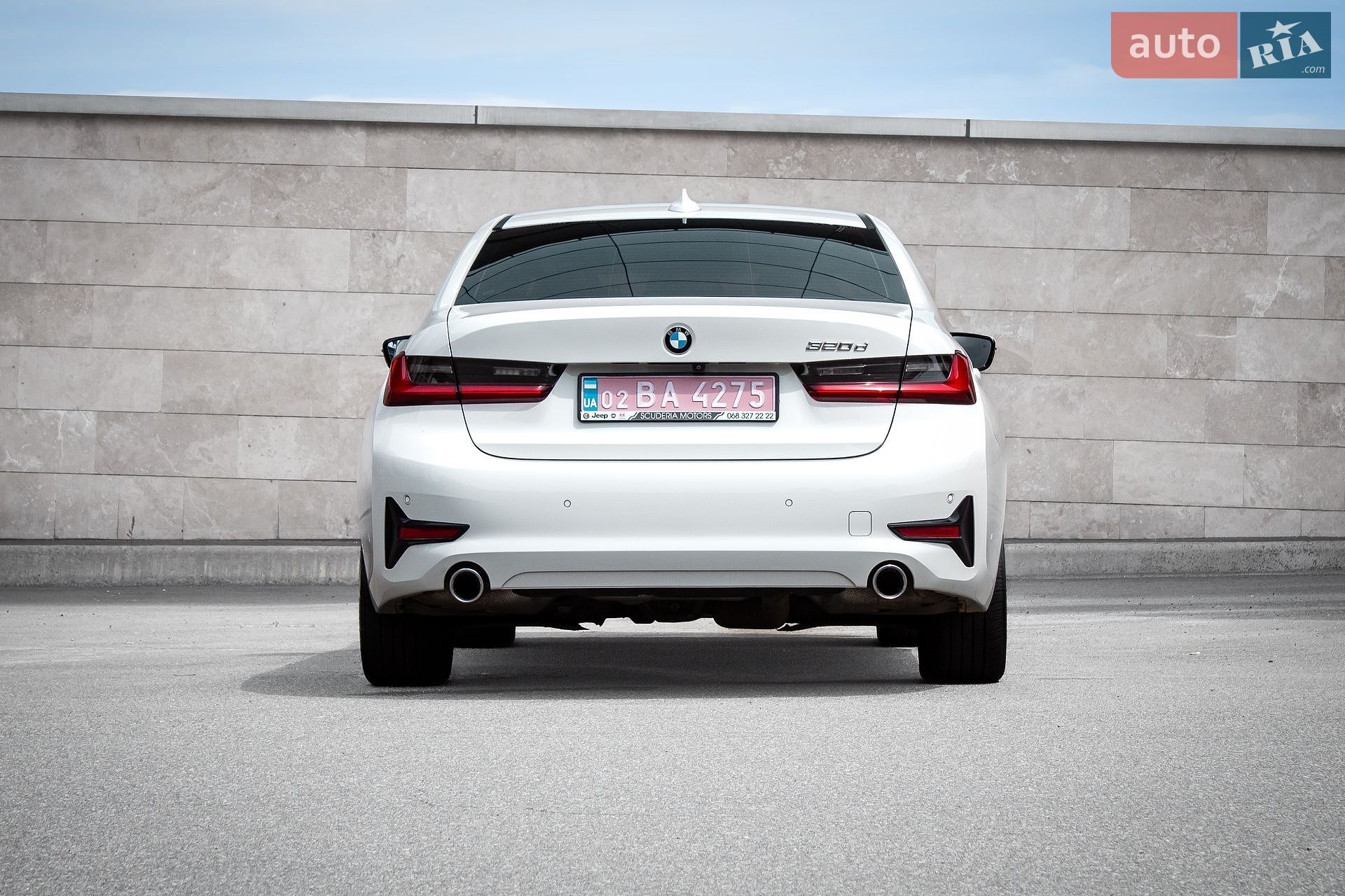 BMW 3 Series 2019 VIN WBA5V5106KAJ58677 фото оголошення 6 з 51