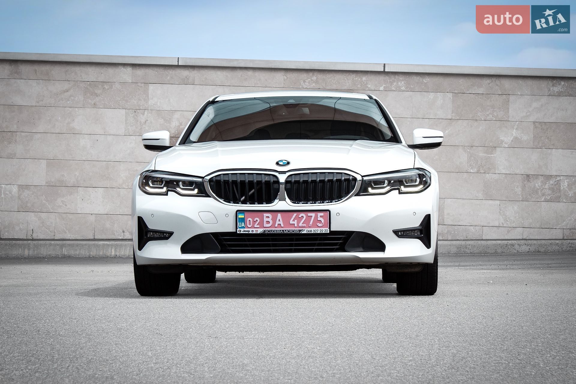 BMW 3 Series 2019 VIN WBA5V5106KAJ58677 фото оголошення 7 з 51