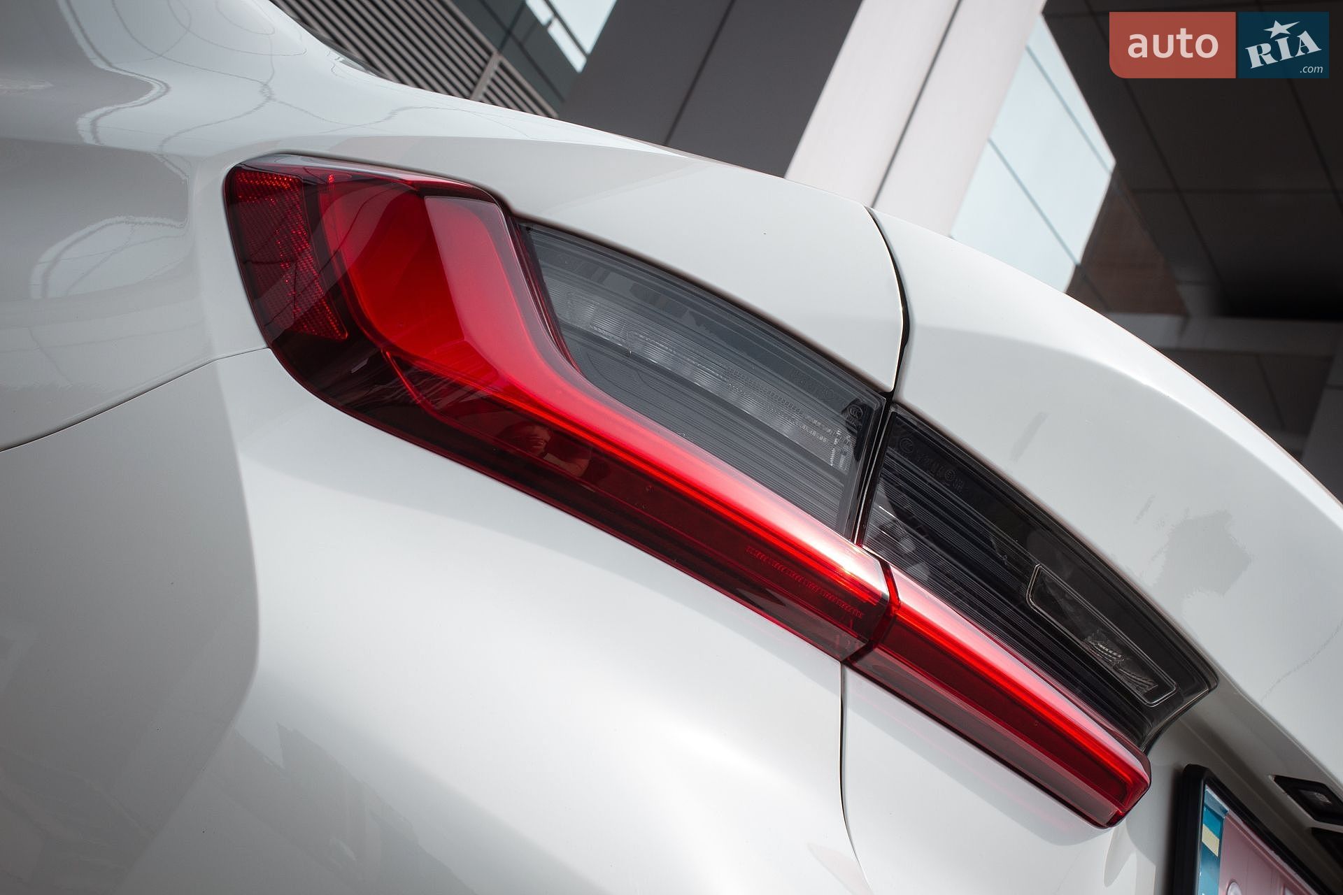 BMW 3 Series 2019 VIN WBA5V5106KAJ58677 фото оголошення 48 з 51