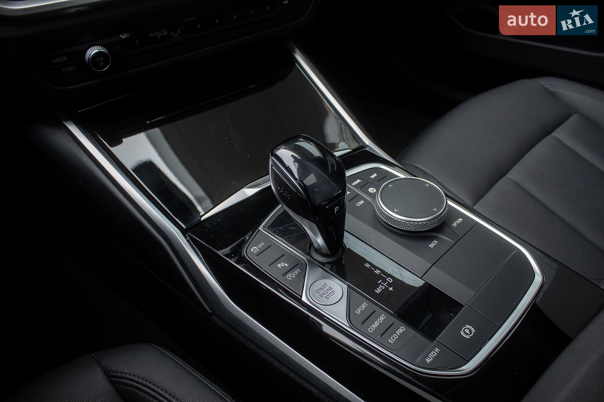 BMW 3 Series 2019 VIN WBA5V5106KAJ58677 фото оголошення 24 з 51