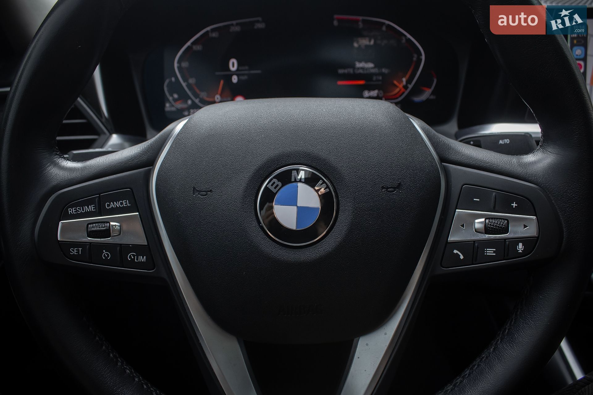 BMW 3 Series 2019 VIN WBA5V5106KAJ58677 фото оголошення 16 з 51