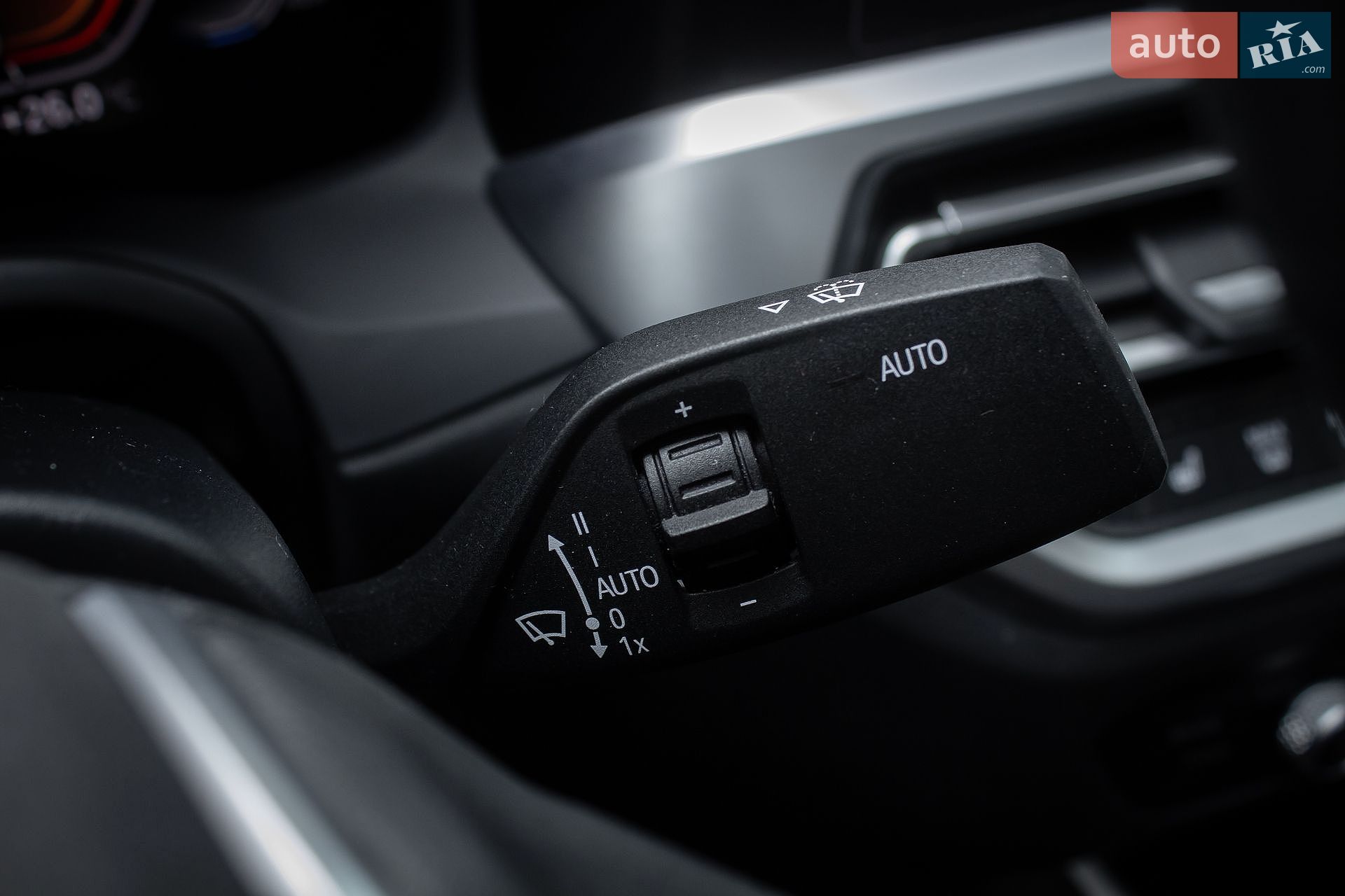 BMW 3 Series 2019 VIN WBA5V5106KAJ58677 фото оголошення 33 з 51