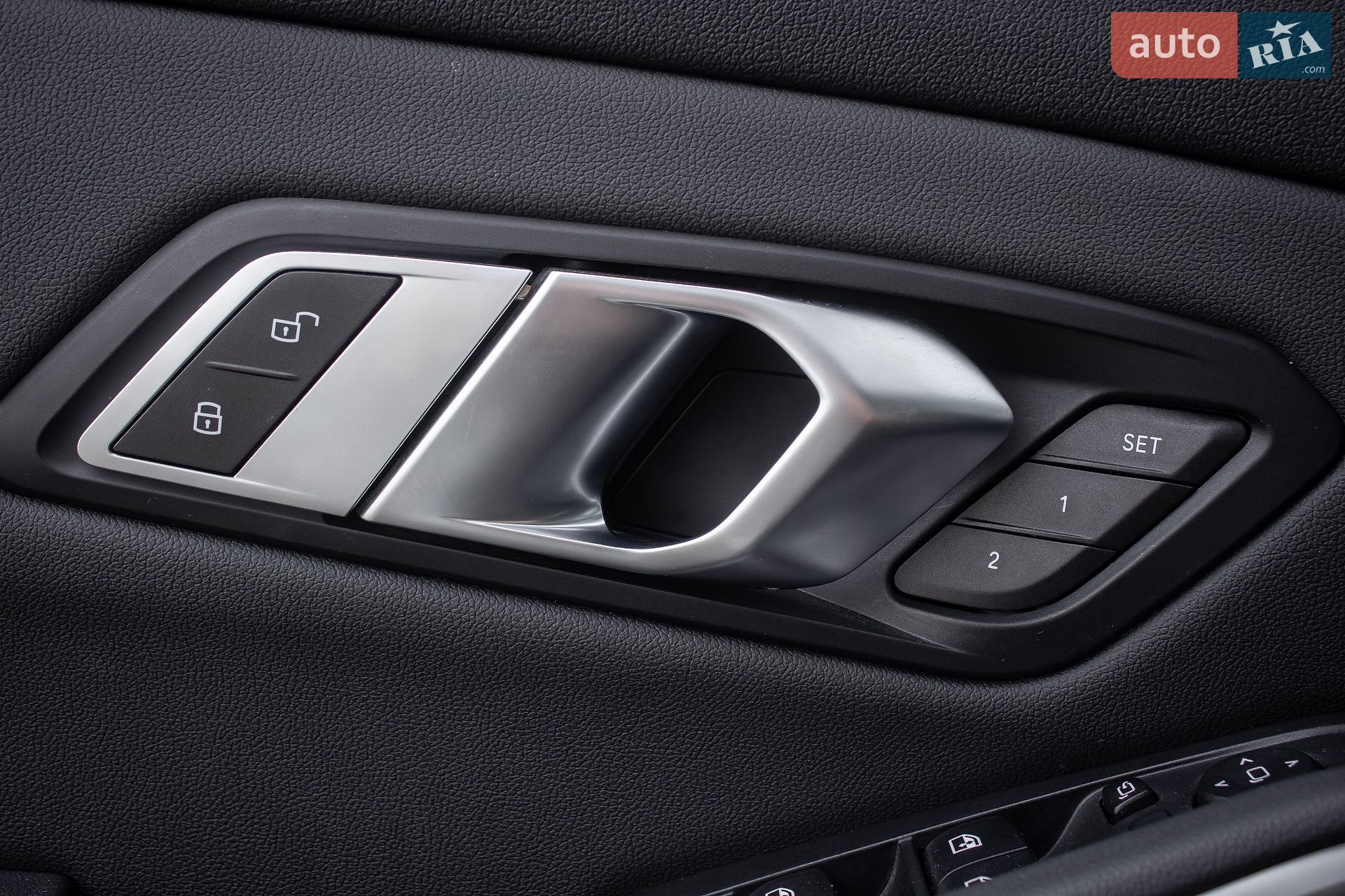 BMW 3 Series 2019 VIN WBA5V5106KAJ58677 фото оголошення 37 з 51