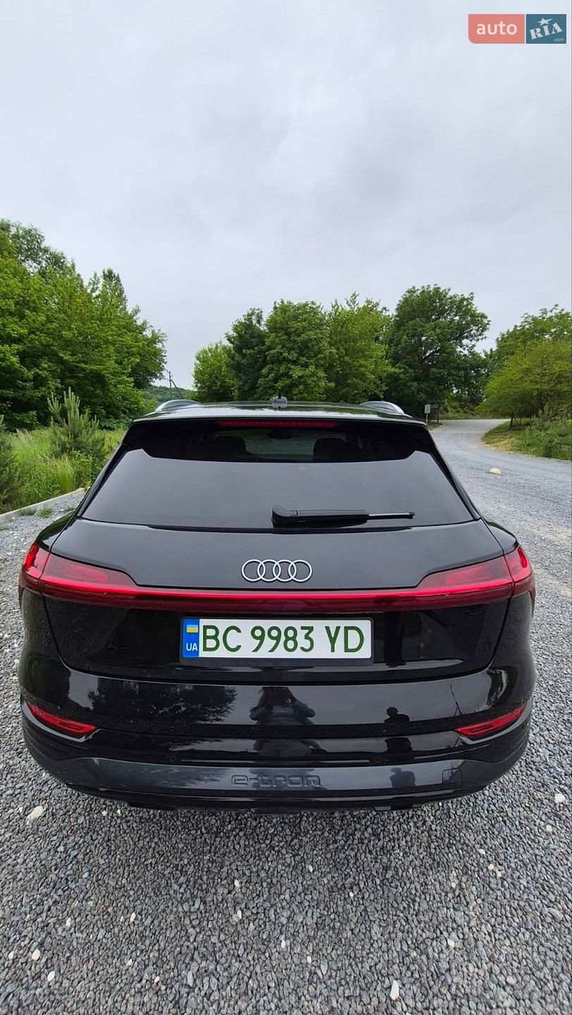 Audi Q8 e-tron 2023 VIN WA15AAGE8RB008725 фото оголошення 5 з 23