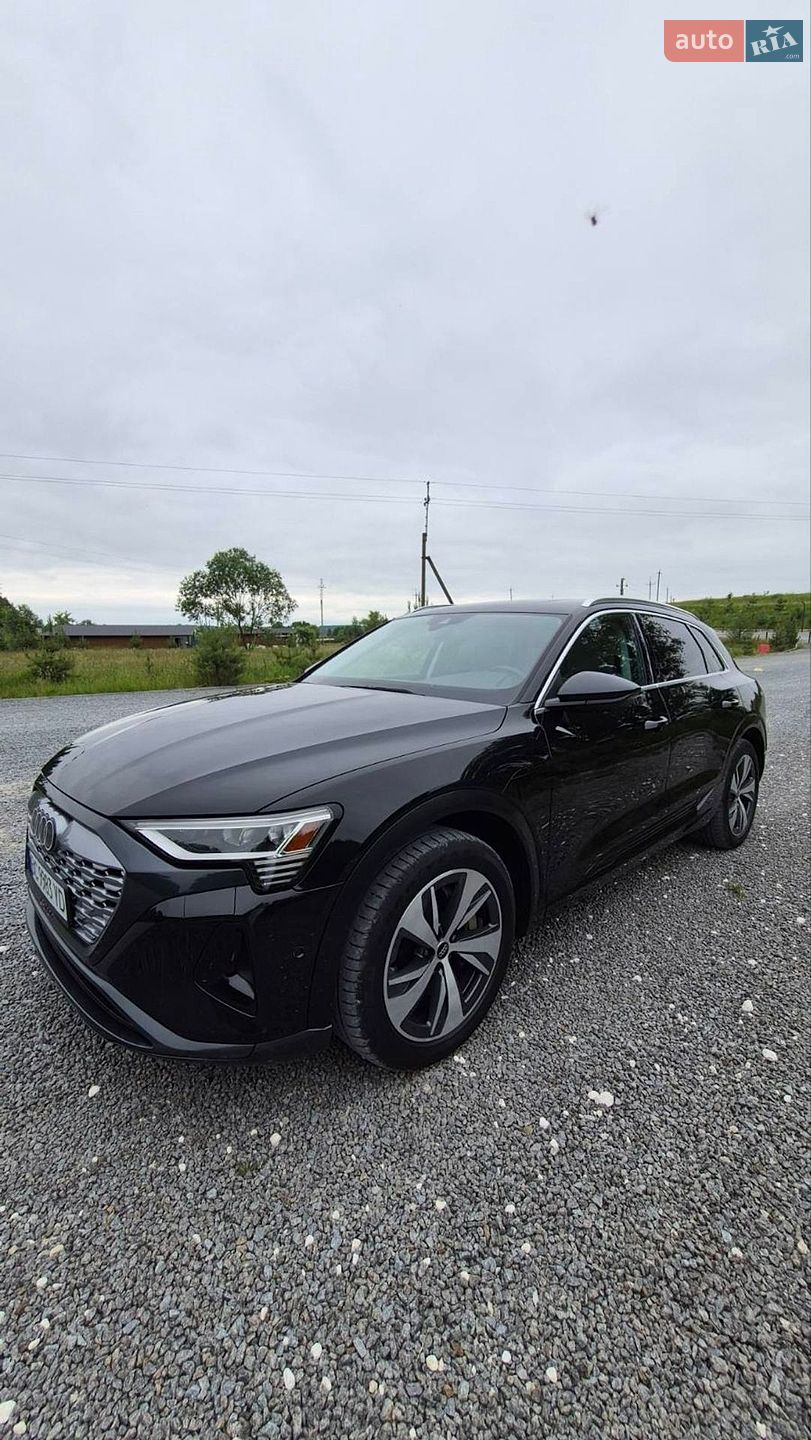 Audi Q8 e-tron 2023 VIN WA15AAGE8RB008725 фото оголошення 3 з 23