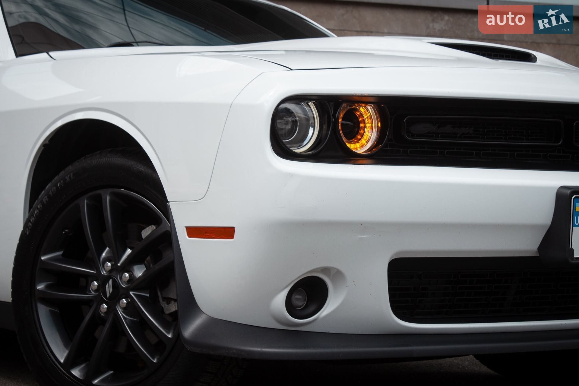 Dodge Challenger 2019 VIN 2C3CDZKG4KH605450 фото оголошення 45 з 52